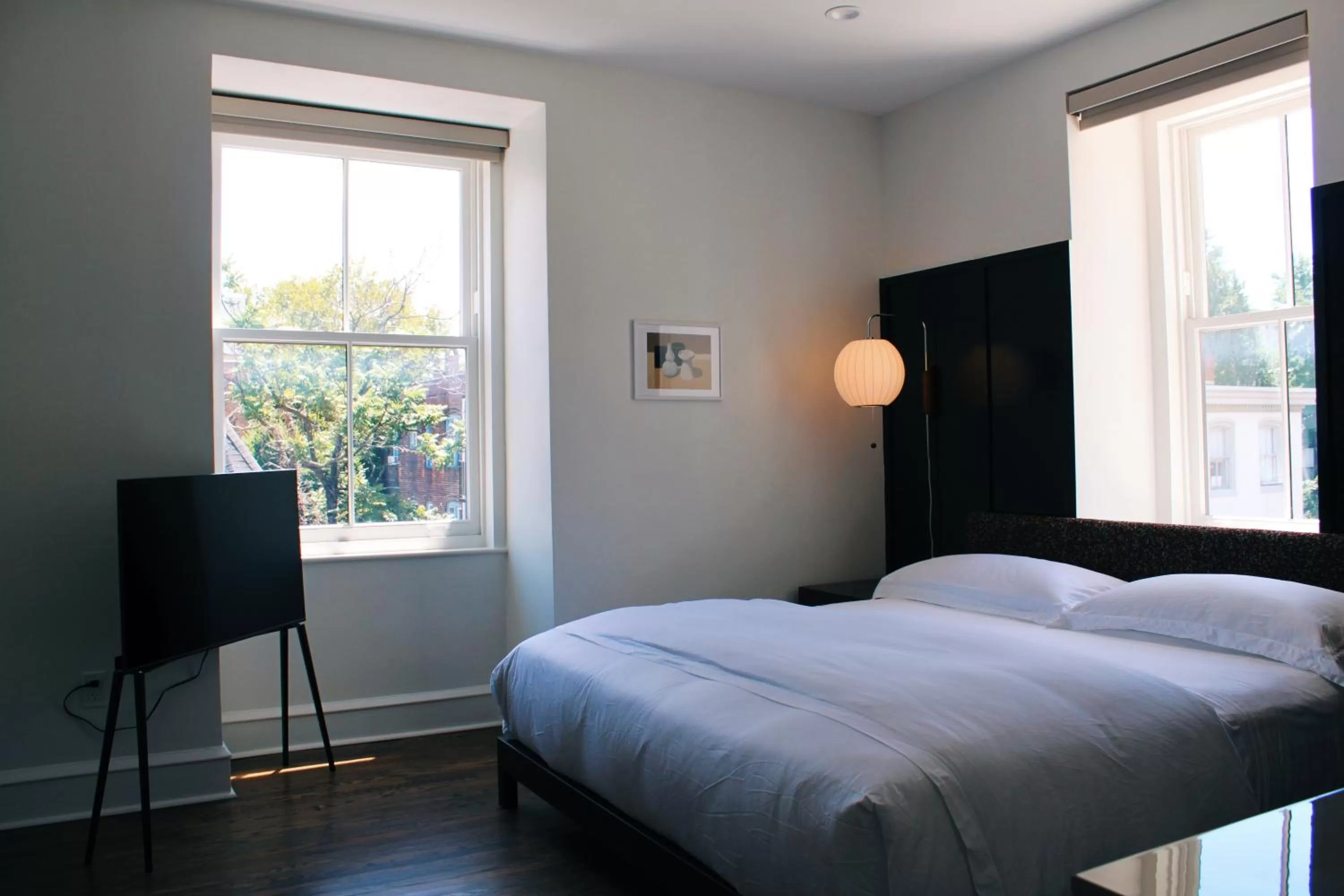 Stay Rafa At 2000 Spruce