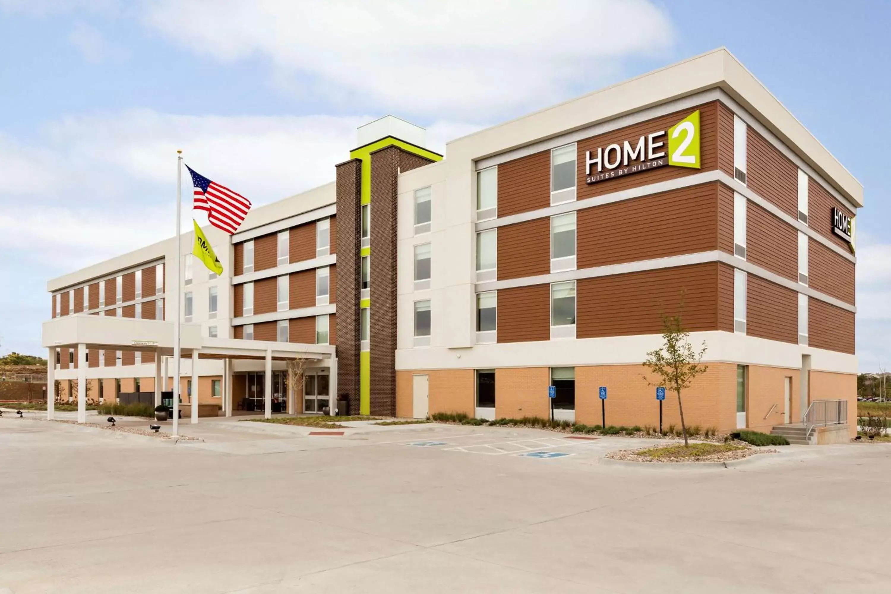Property Building in Home2 Suites By Hilton Omaha West