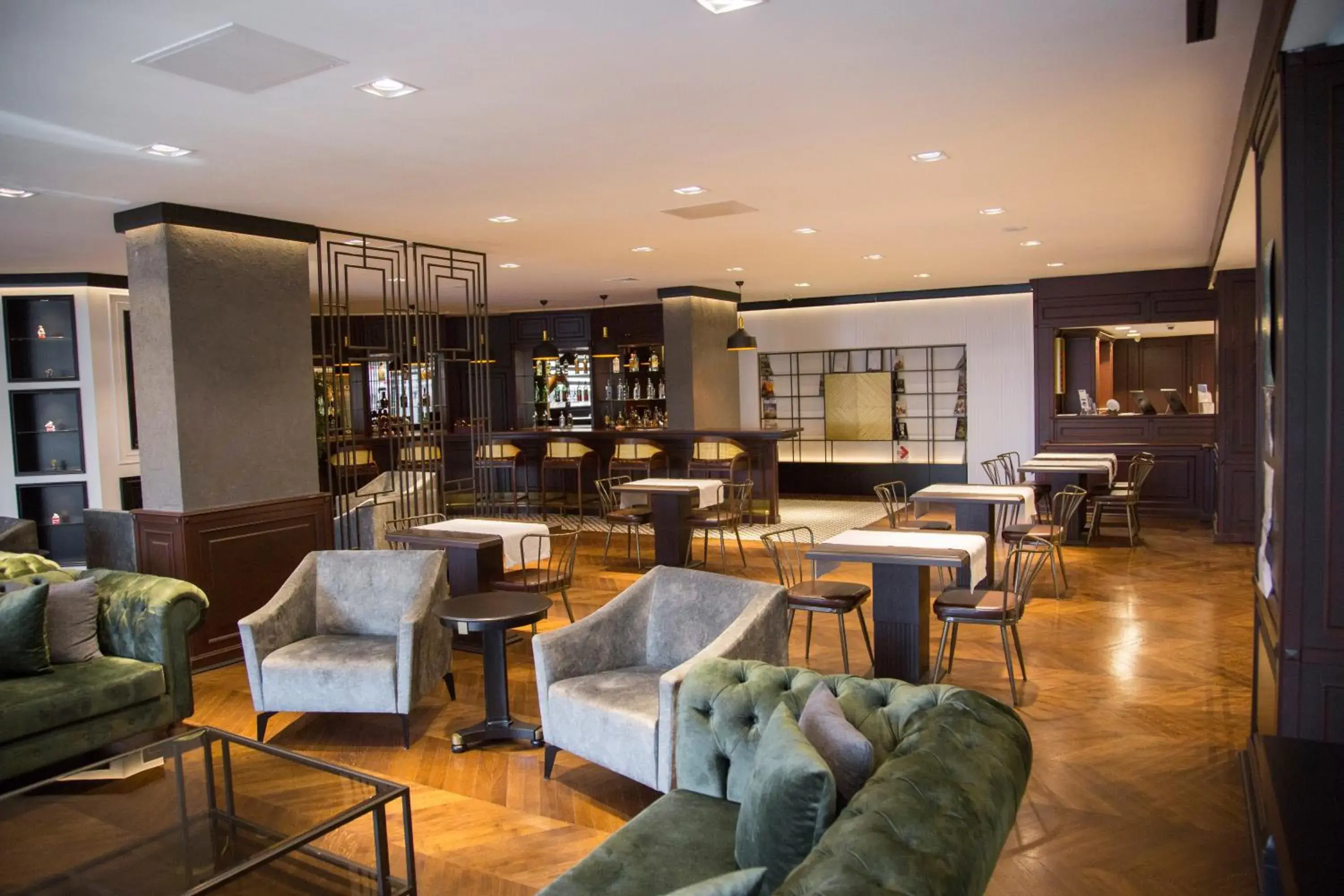 Lounge or bar, Lounge/Bar in Dila Hotel