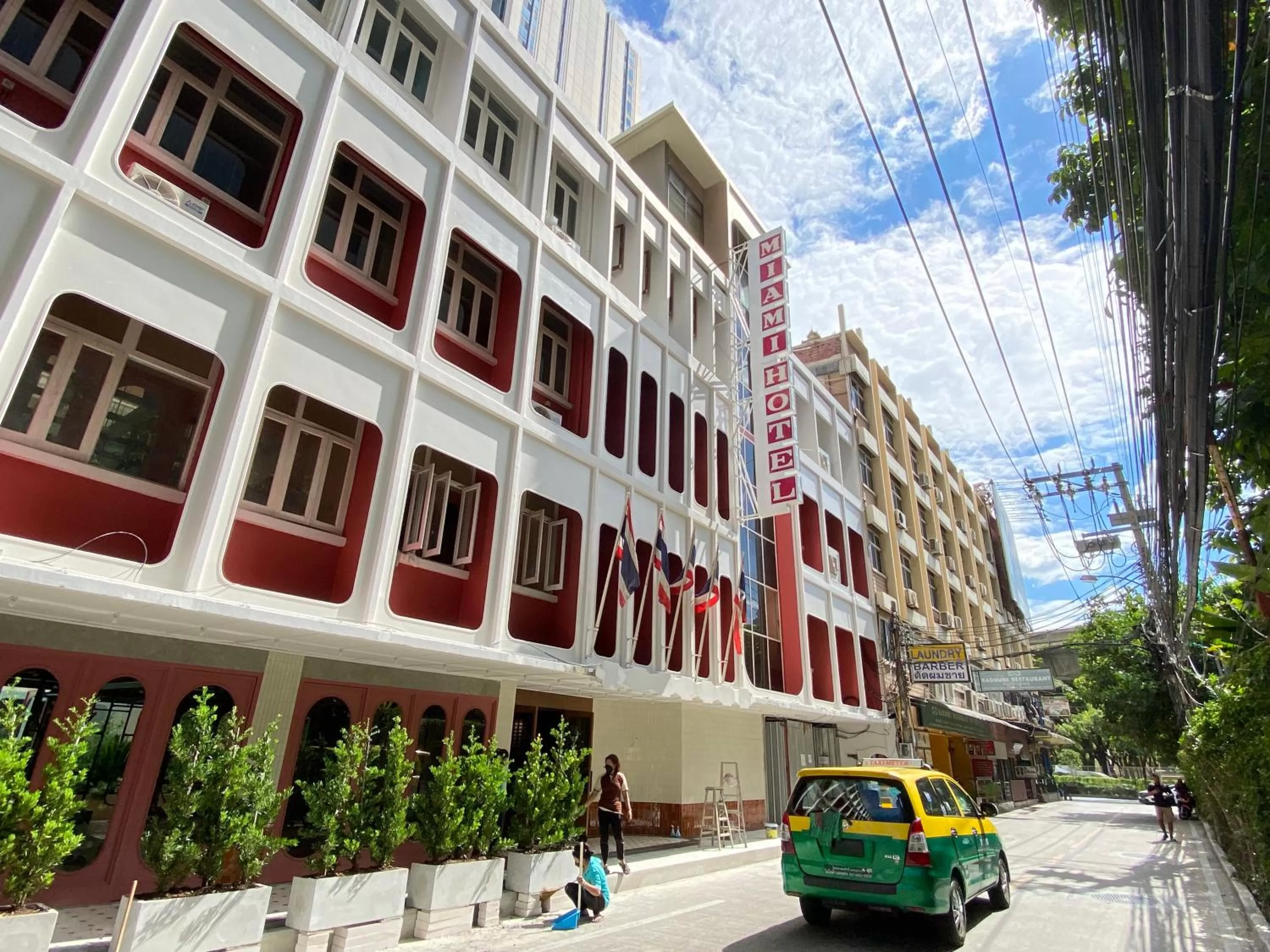 Property building in Miami Hotel Bangkok