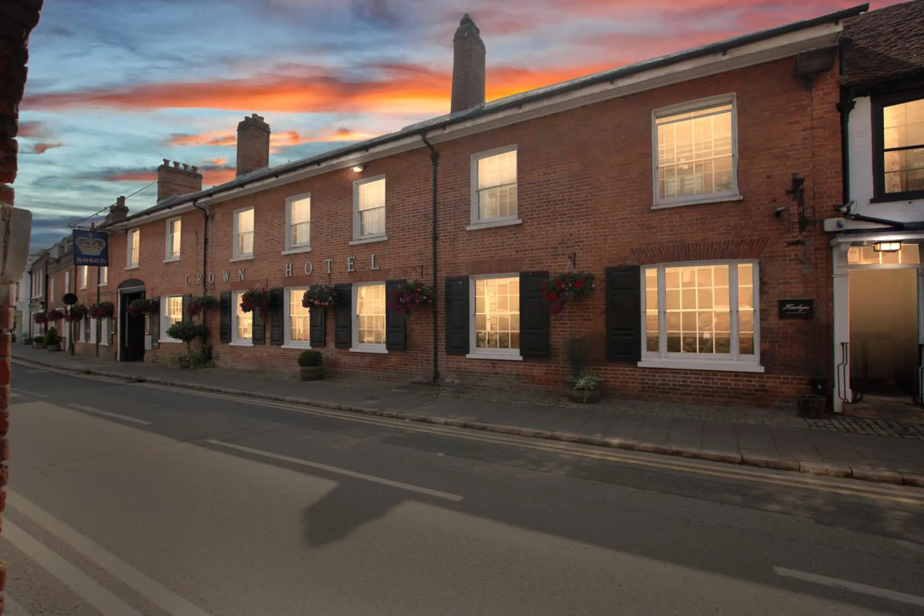 Property building in The Crown Property building in The Crown