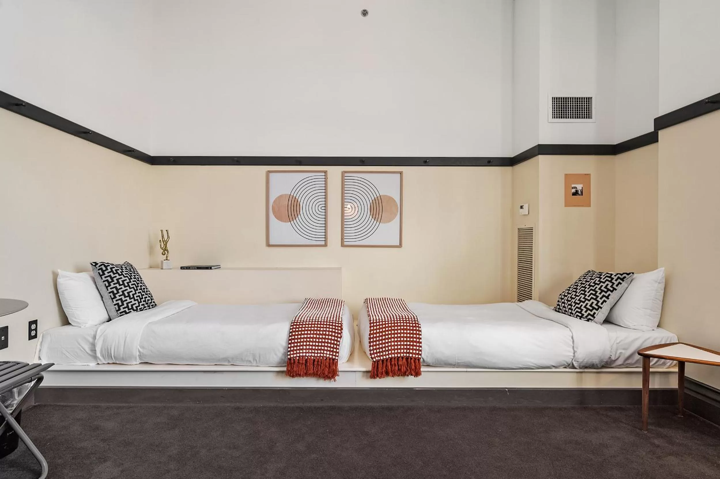 Bed in The Maverick by Kasa