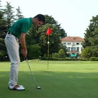 Golfcourse in Hotel Villa Condulmer