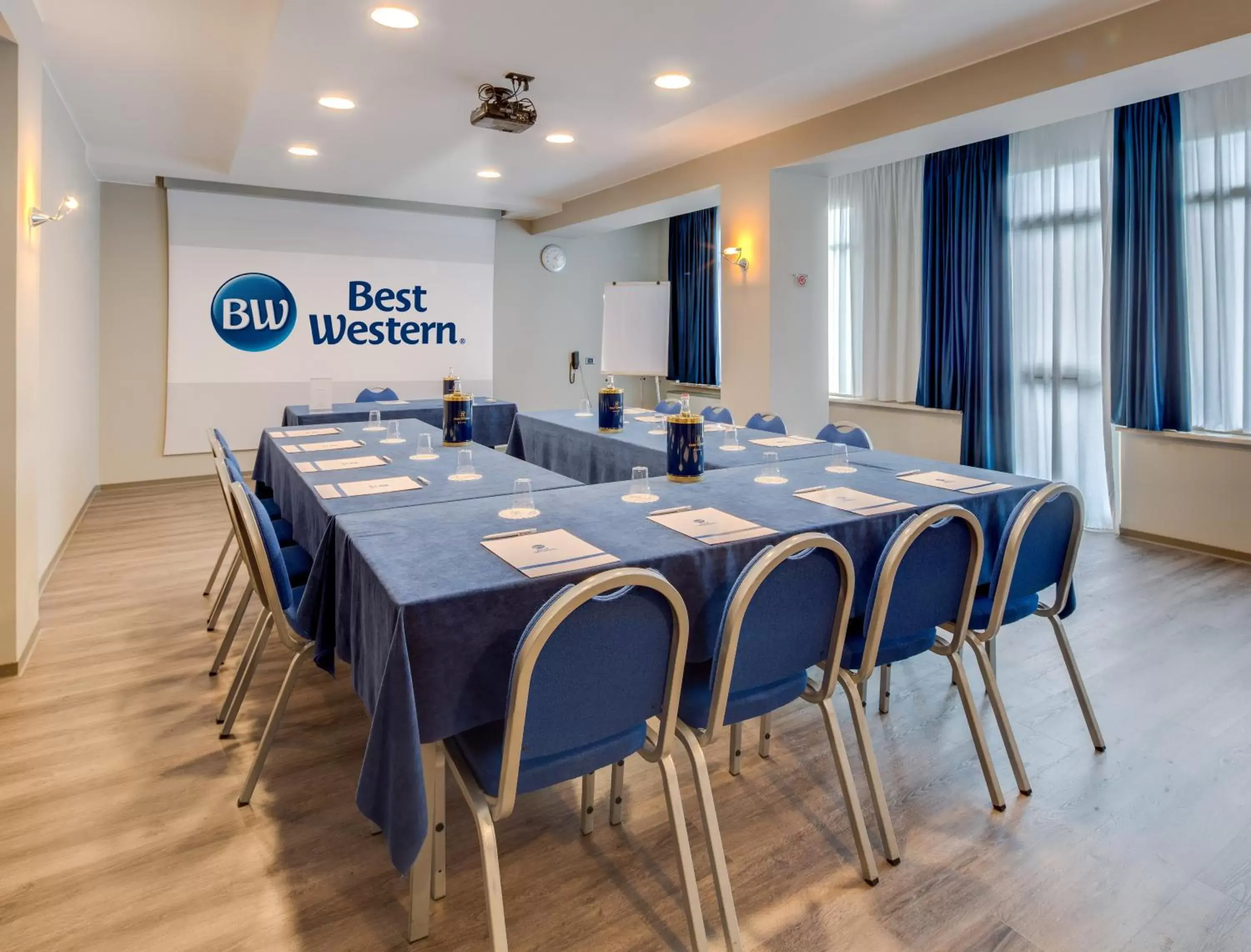 Meeting/conference room in Best Western Hotel Turismo