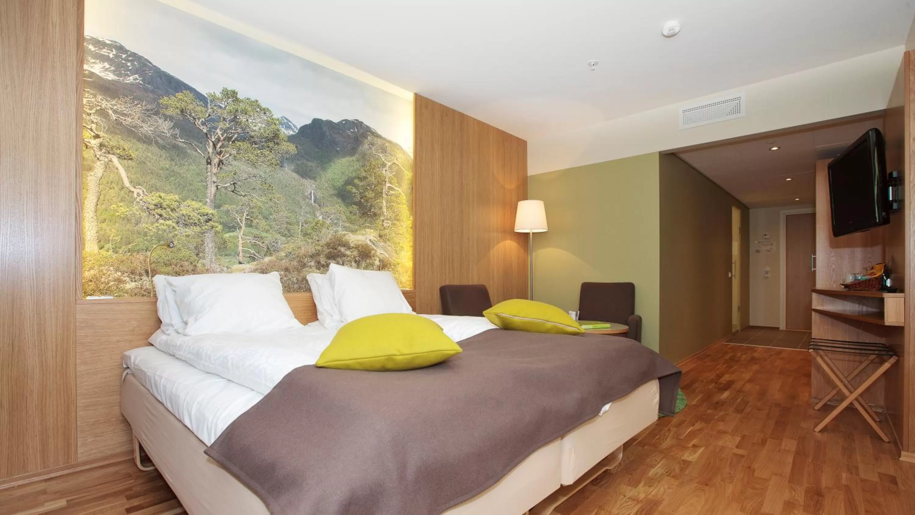 Bedroom, Bed in Thon Hotel Surnadal