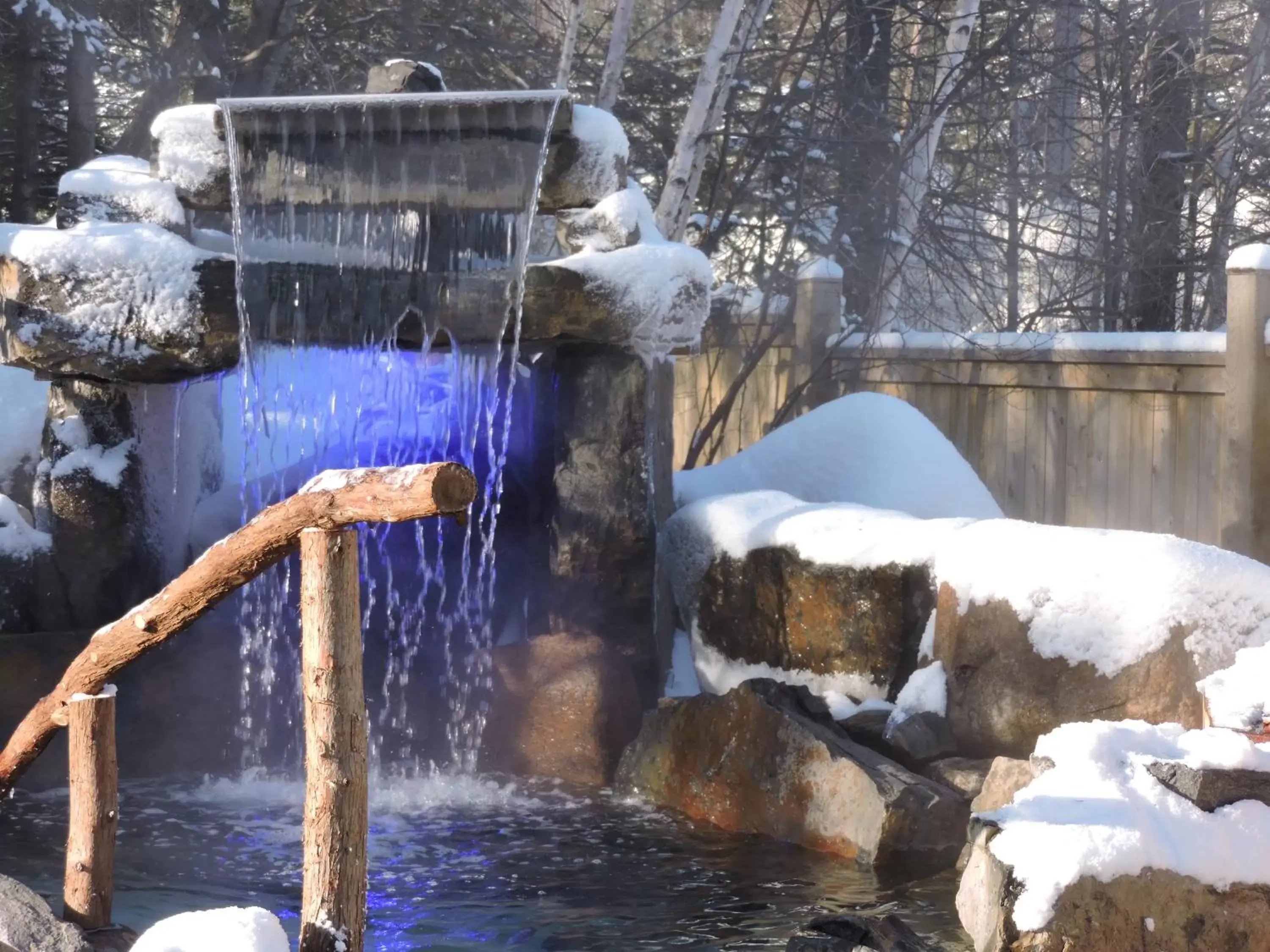 Hot Spring Bath, Winter in Auberge Spa & Beaux Reves