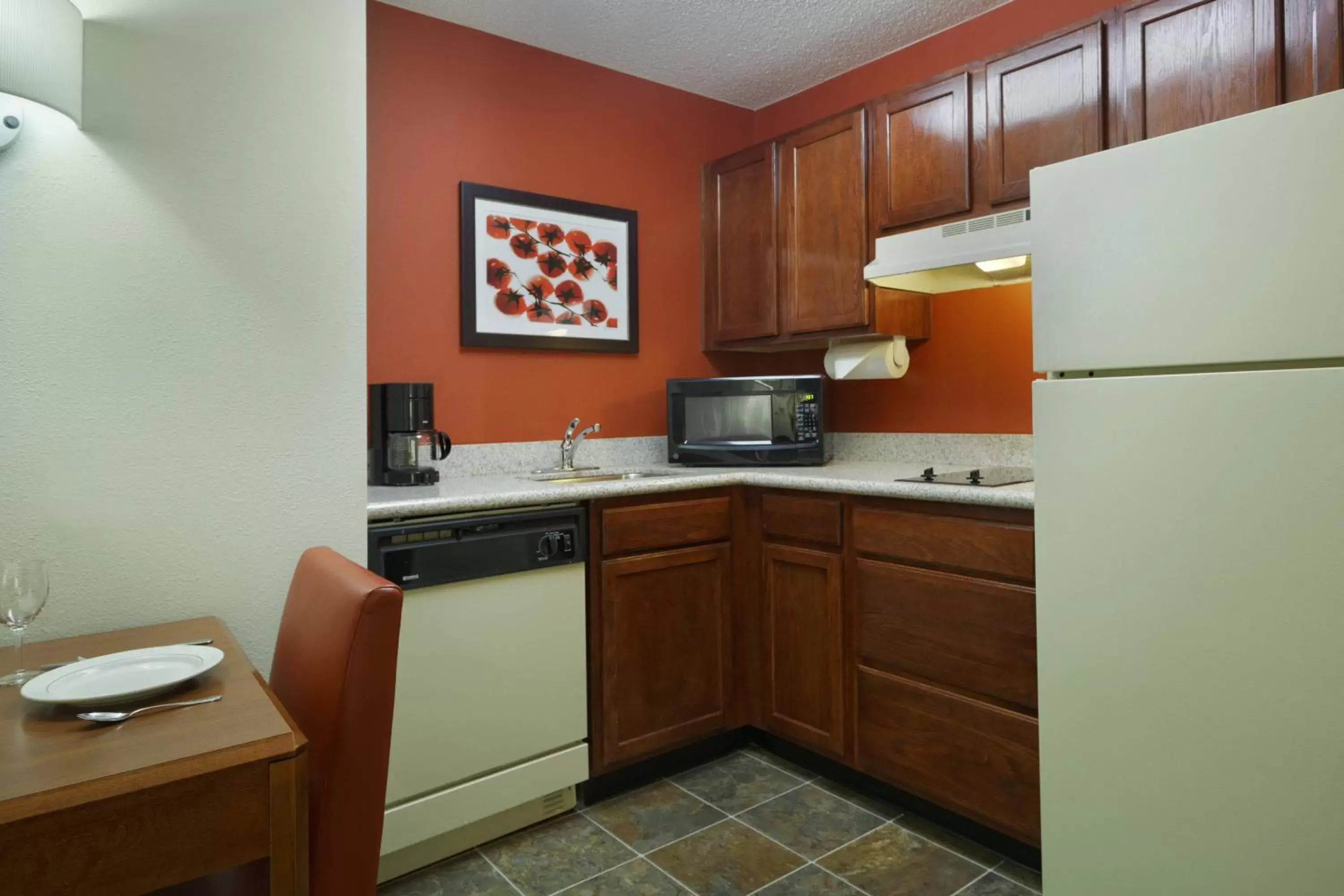 Kitchen or kitchenette, Kitchen/Kitchenette in Residence Inn Greenville-Spartanburg Airport