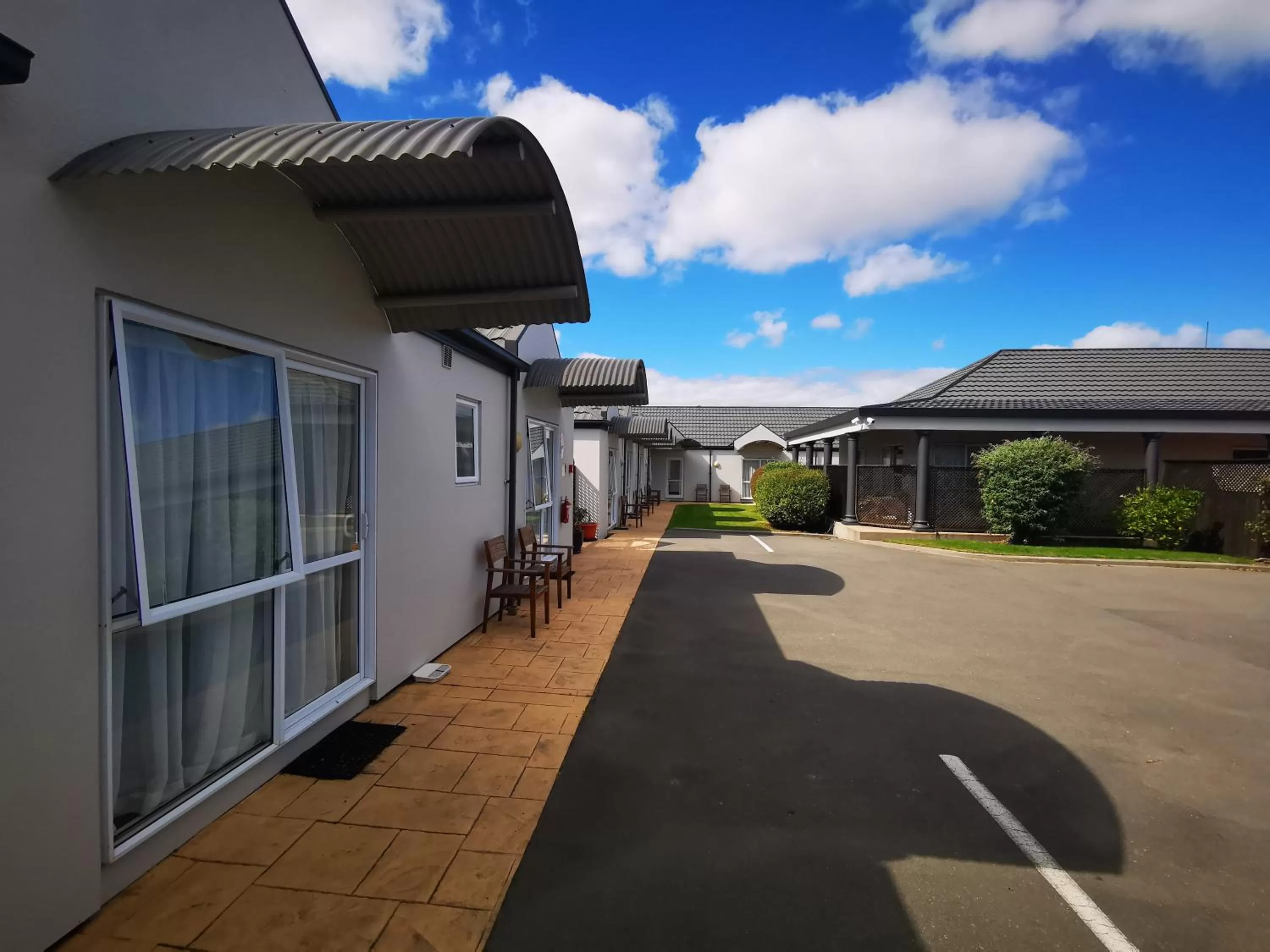 Property building in Airport Birches Motel