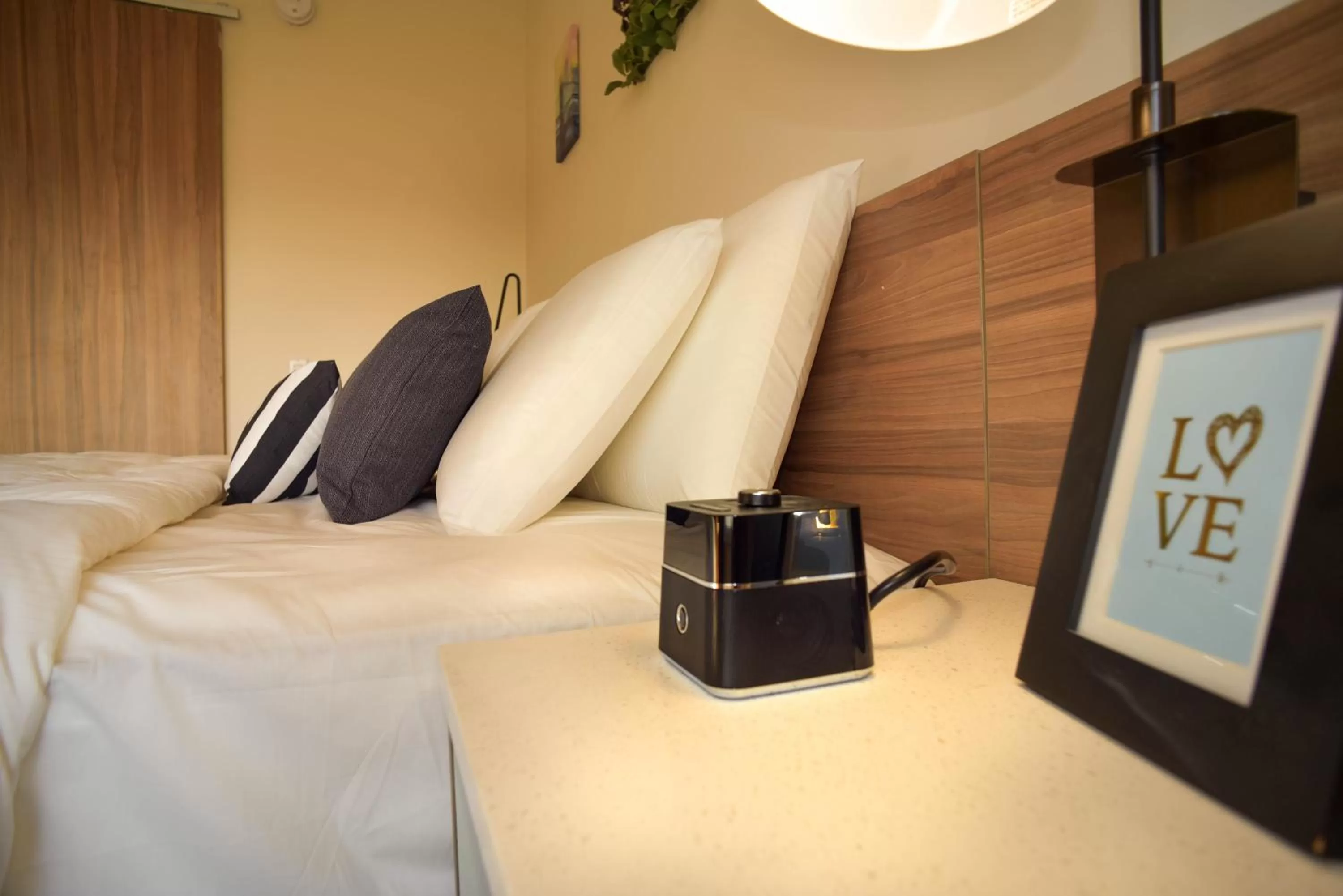 Bed in Wyndham Garden North Bergen - Secaucus