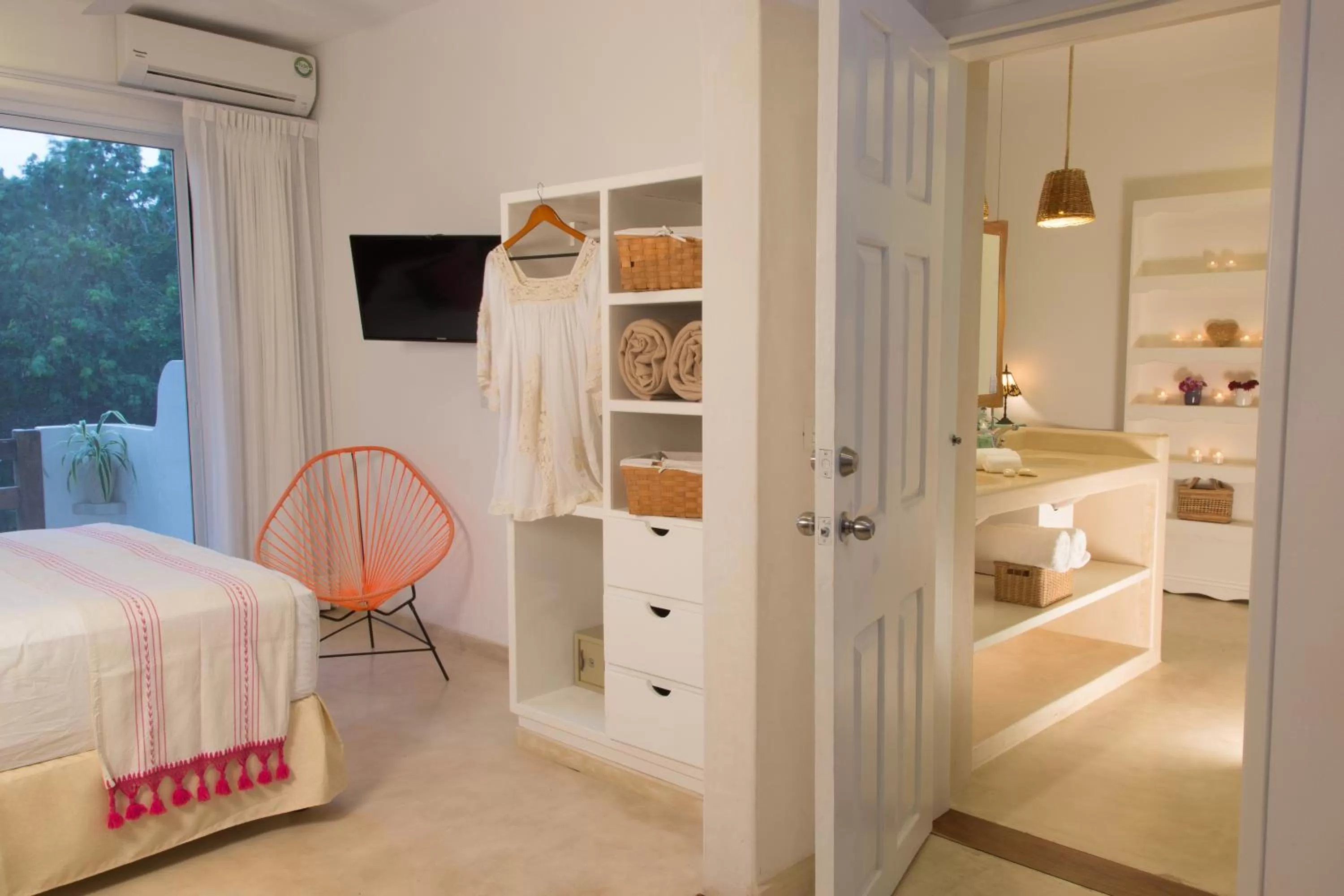 Bathroom, Bed in LiveTulum