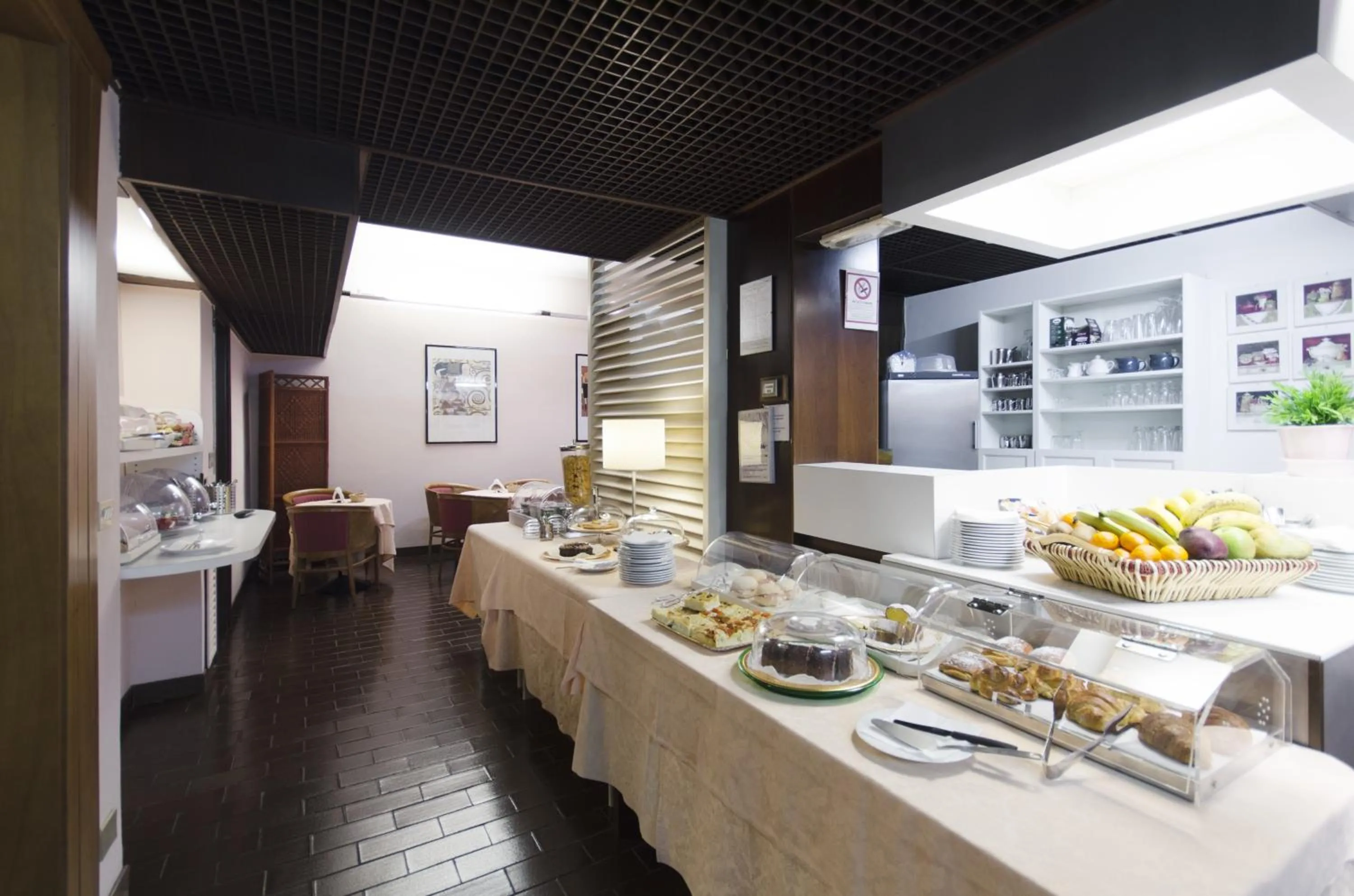 Restaurant/places to eat in Hotel Molise 2