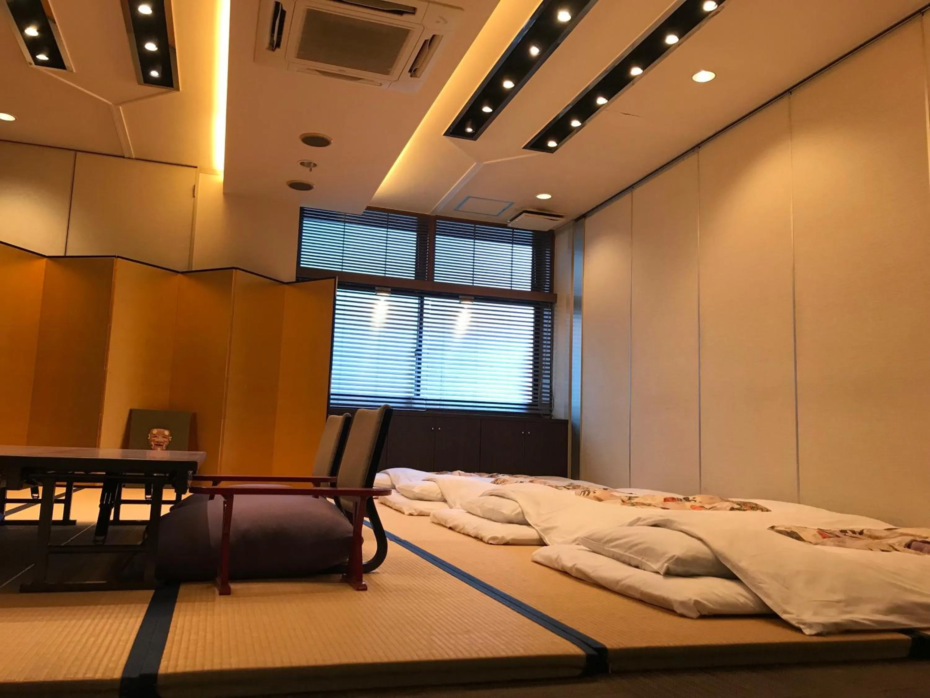 Photo of the whole room, Bed in My Hotel Ryugu