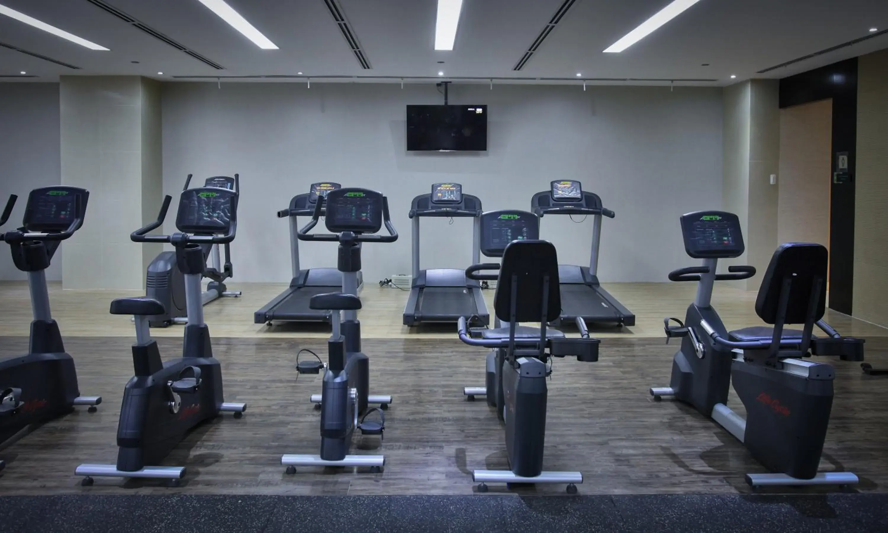 Fitness centre/facilities in Limketkai Luxe Hotel Fitness centre/facilities in Limketkai Luxe Hotel
