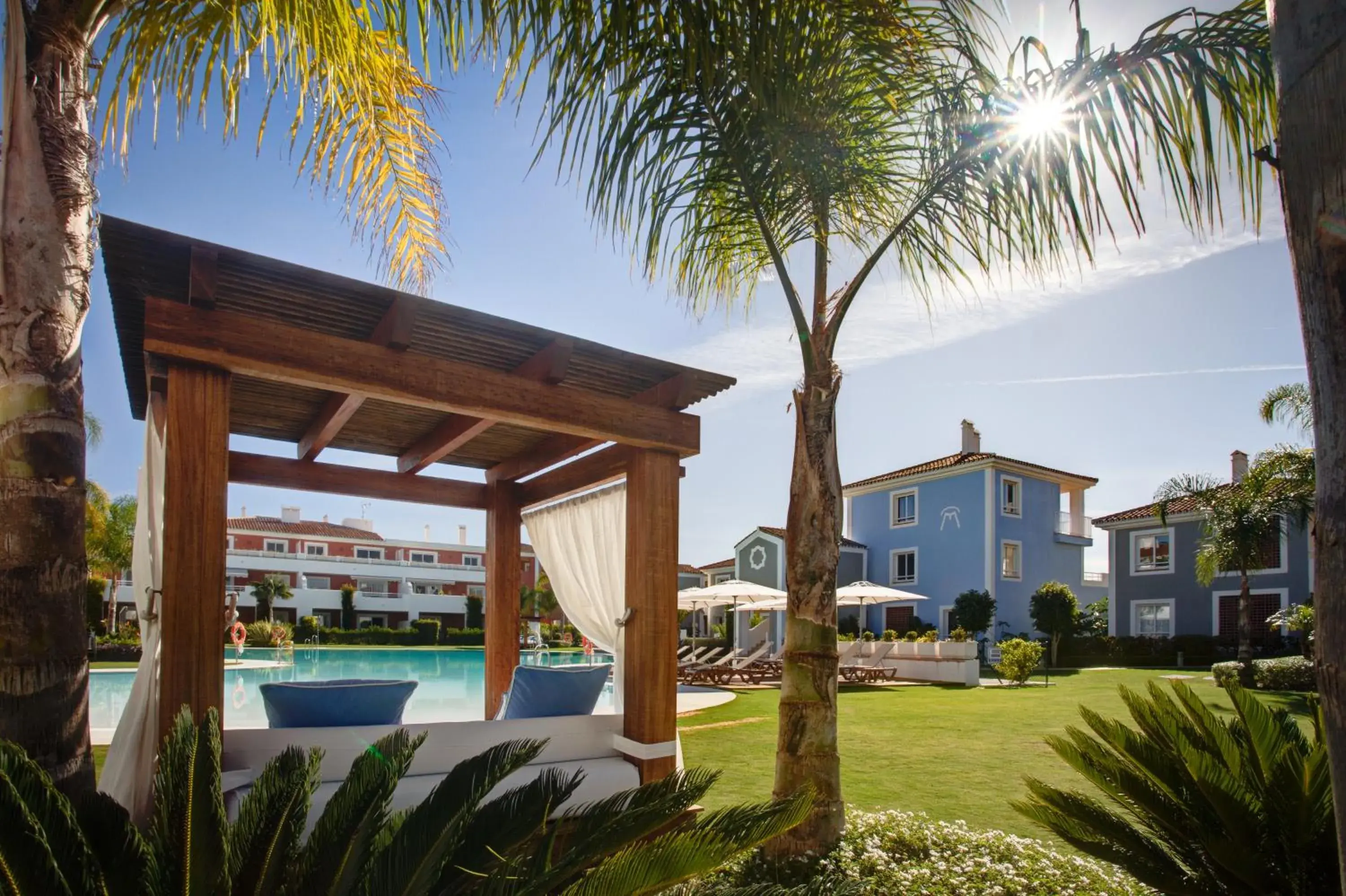 Garden, Swimming Pool in Cortijo Del Mar Resort