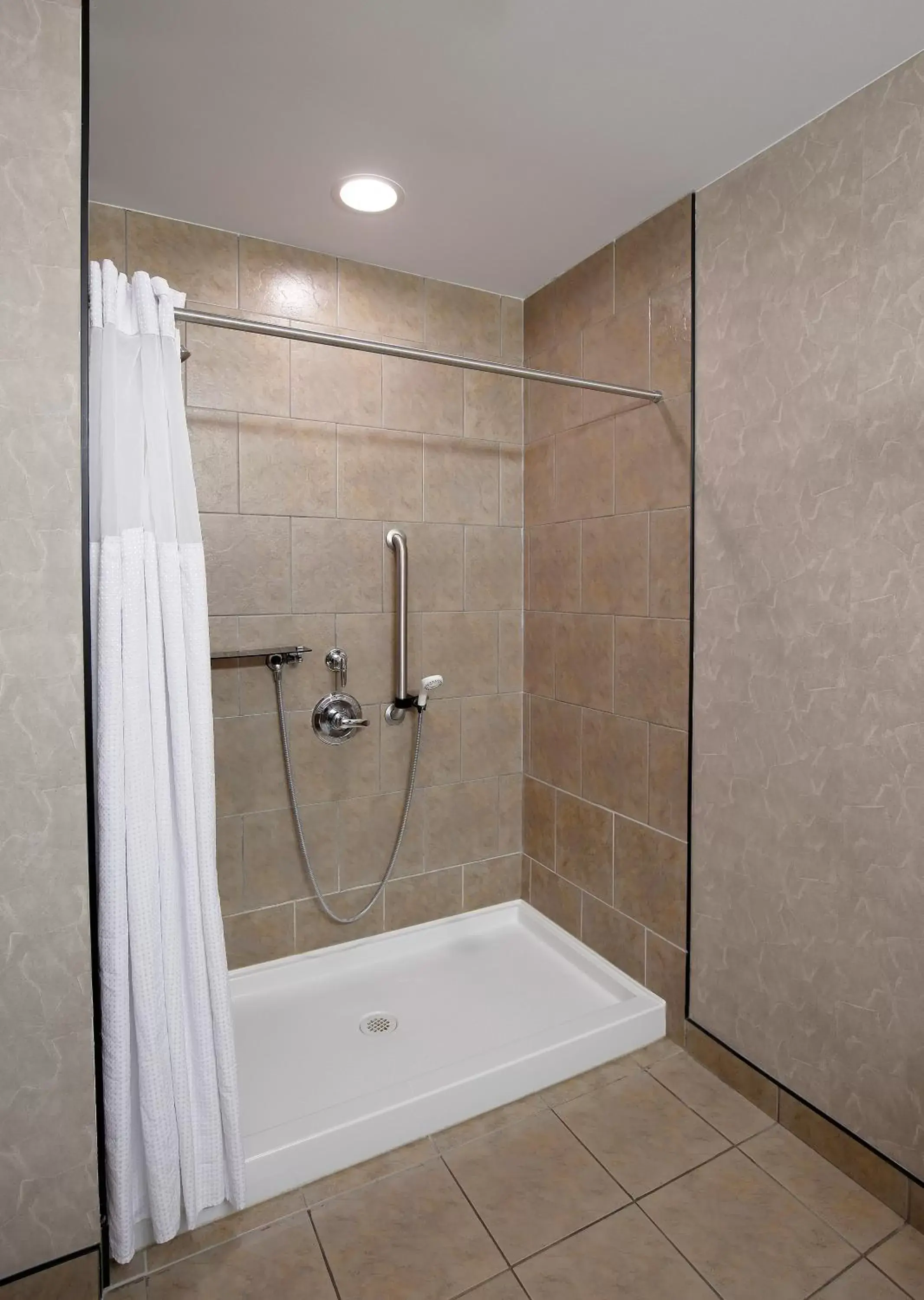 Shower, Bathroom in Best Western Blairmore