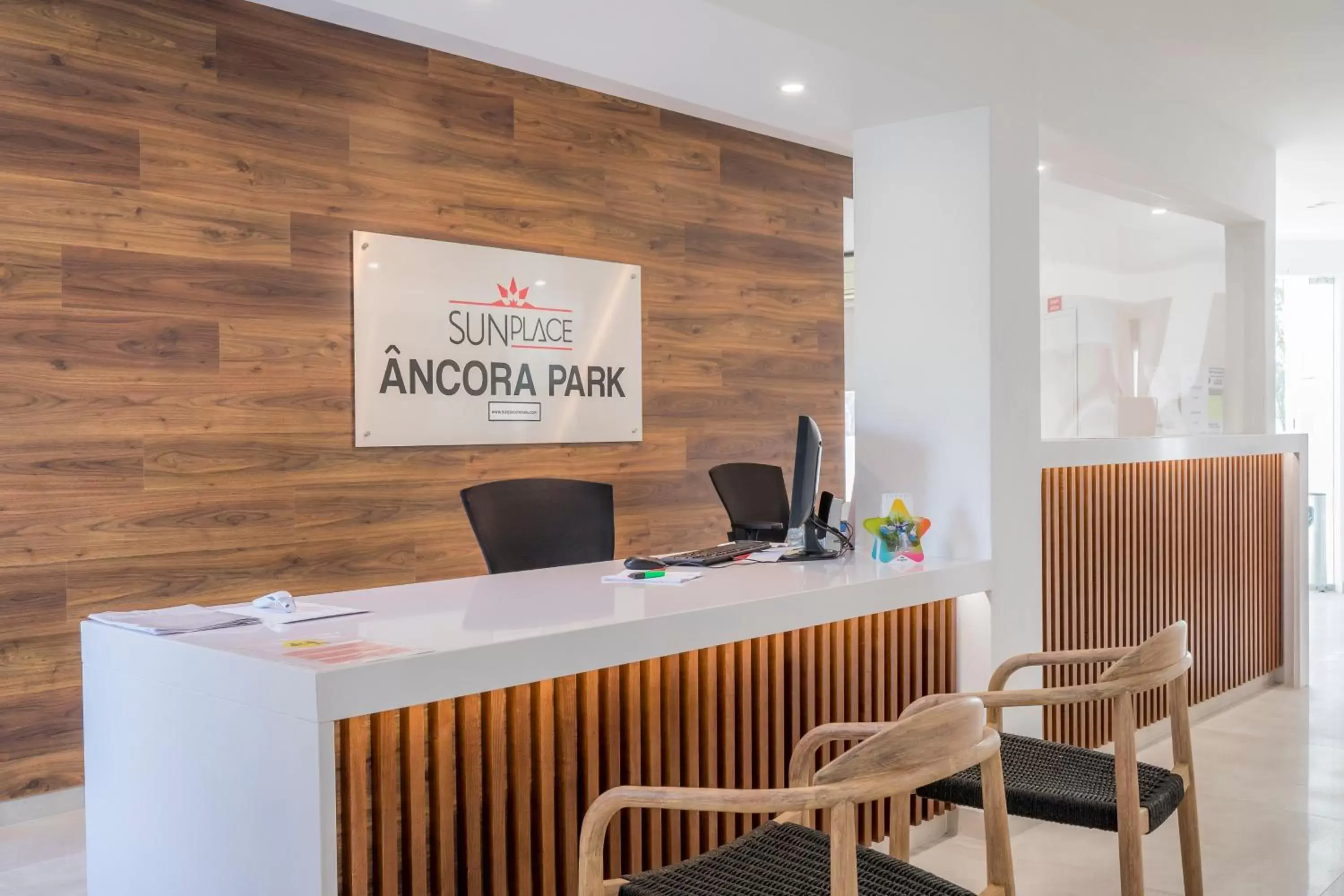 Lobby or reception in Ancora Park - Sunplace Hotels & Resorts