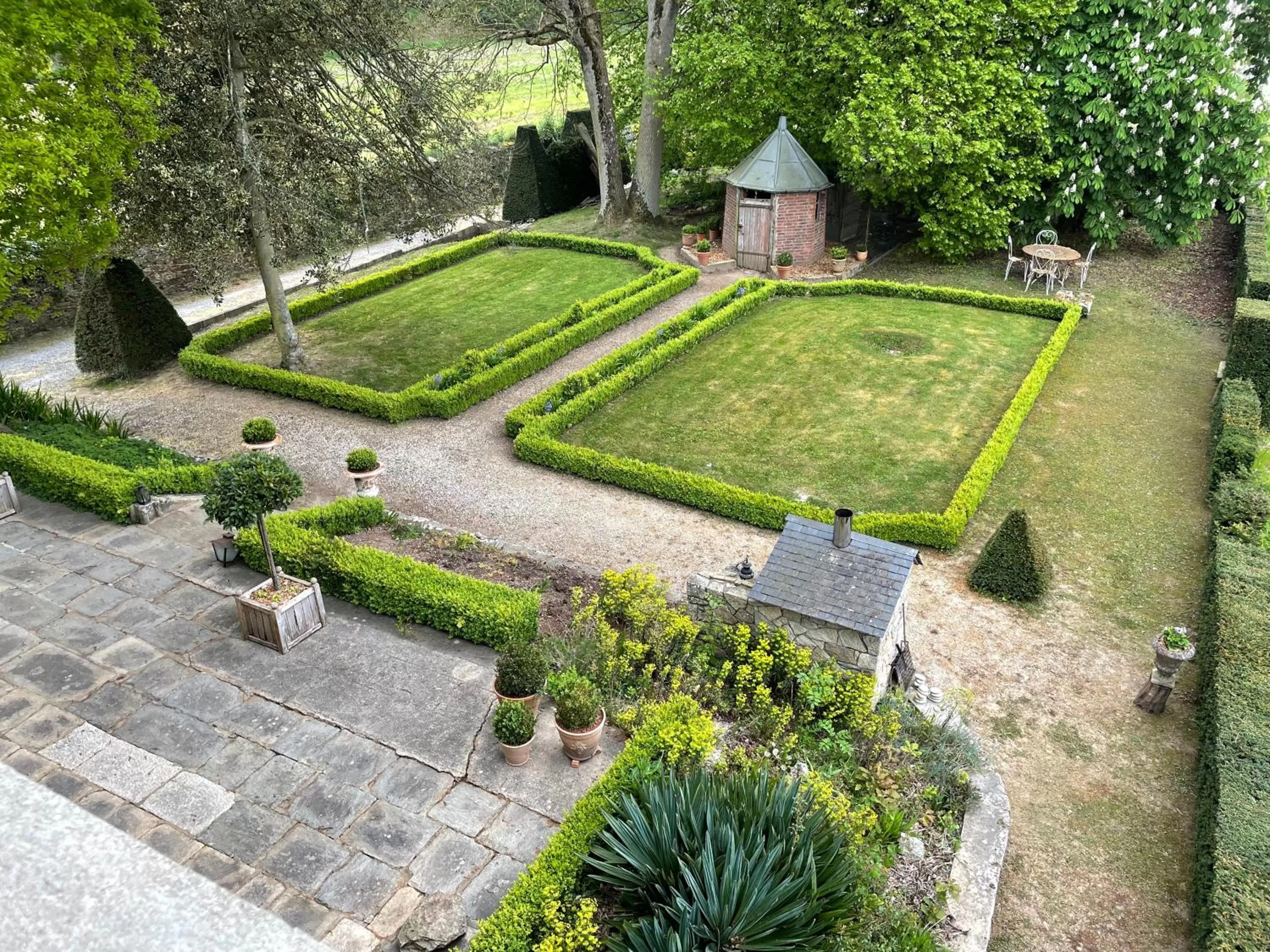 Garden view in Le Manoir de la Bigotière