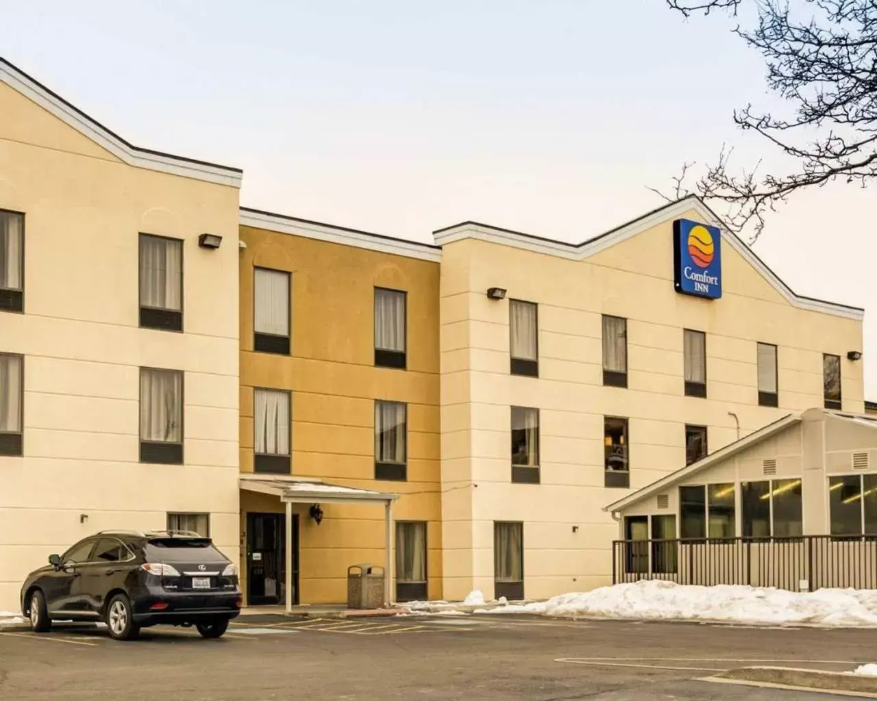 Property Building in Comfort Inn Lexington Southeast