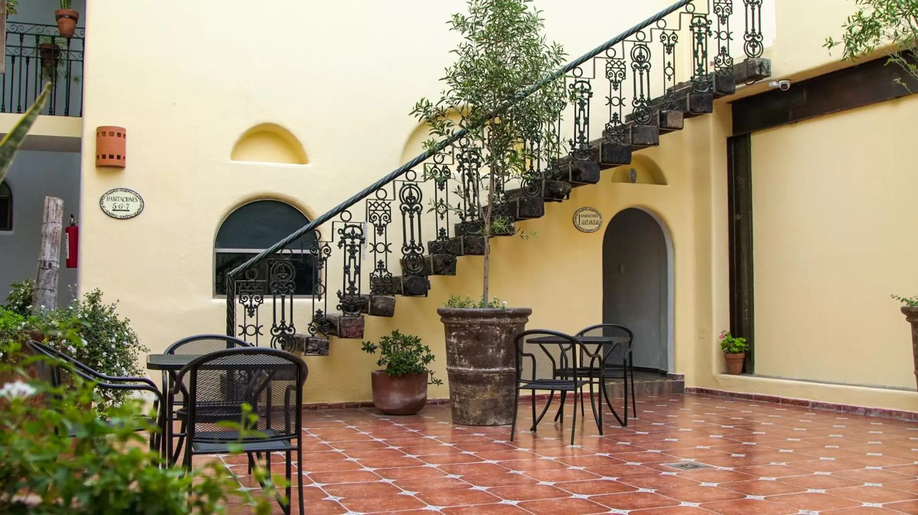 Patio in Hotel Casa Tequis San Luis Potosi