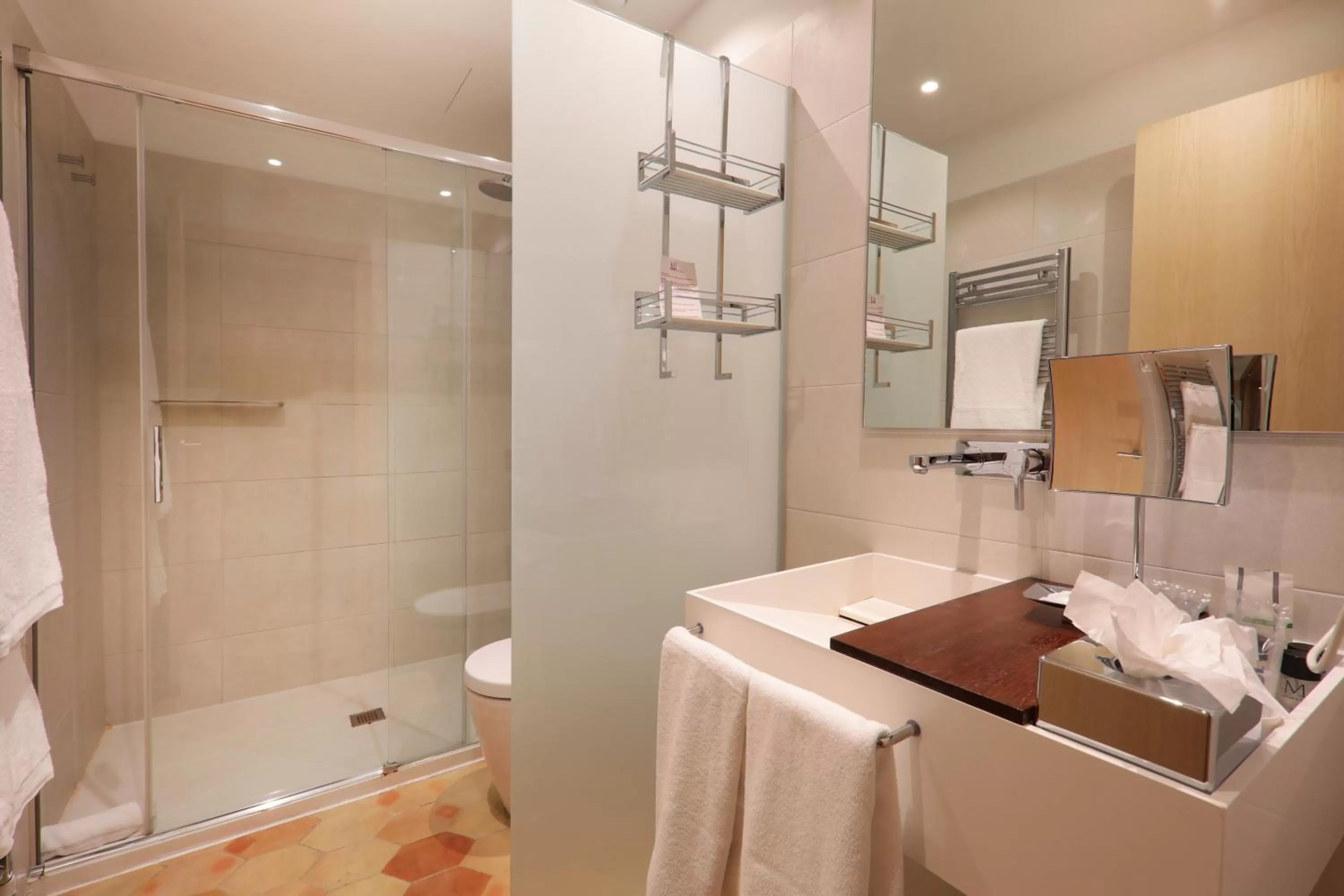 Bathroom in AH Art Hotel Palma - ONLY ADULTS