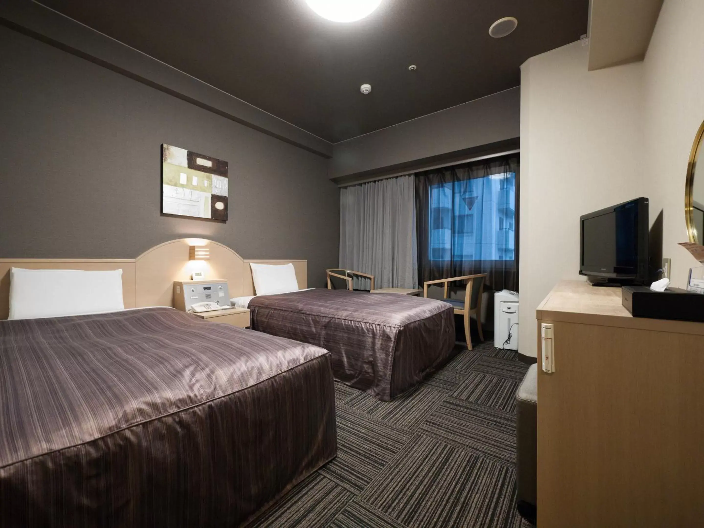 Photo of the whole room, Bed in Hotel Route-Inn Tokyo Asagaya