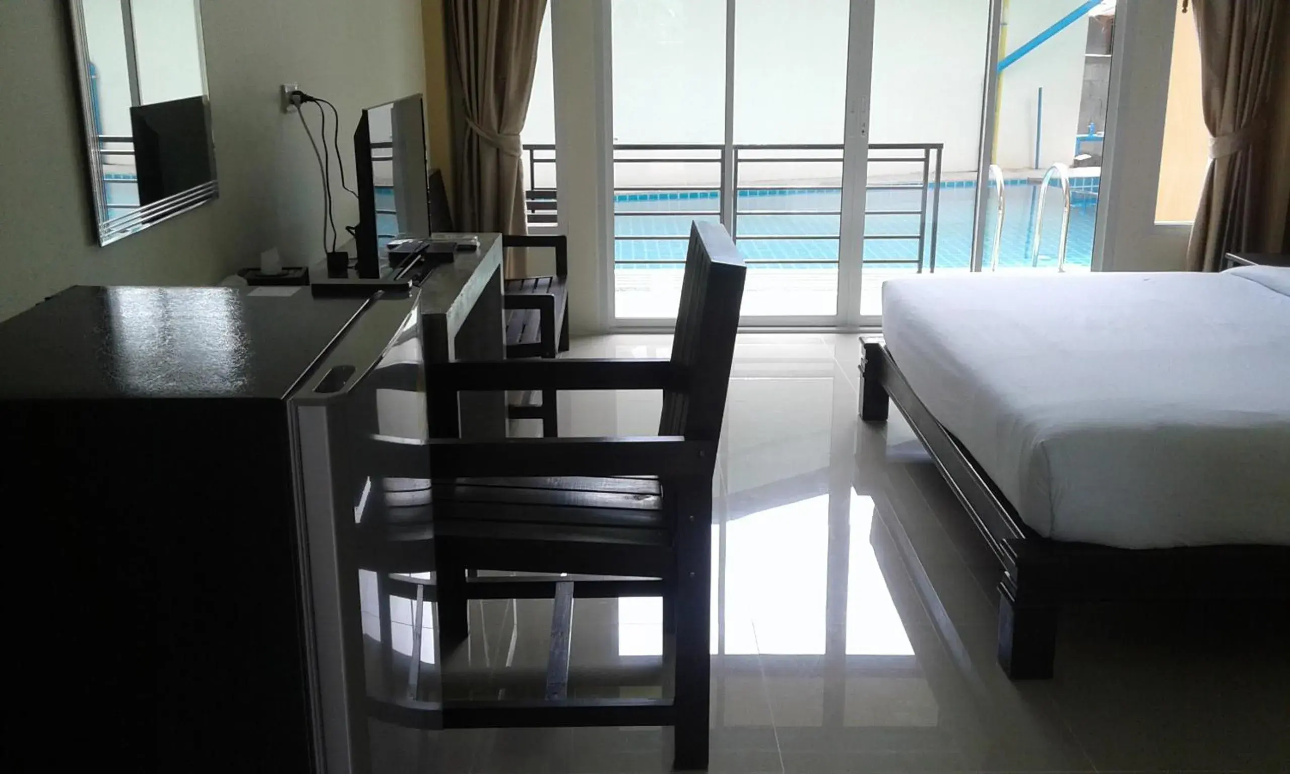 Classic Double Room with Balcony in Khaolak Suthawan Resort (SHA Extra Plus)