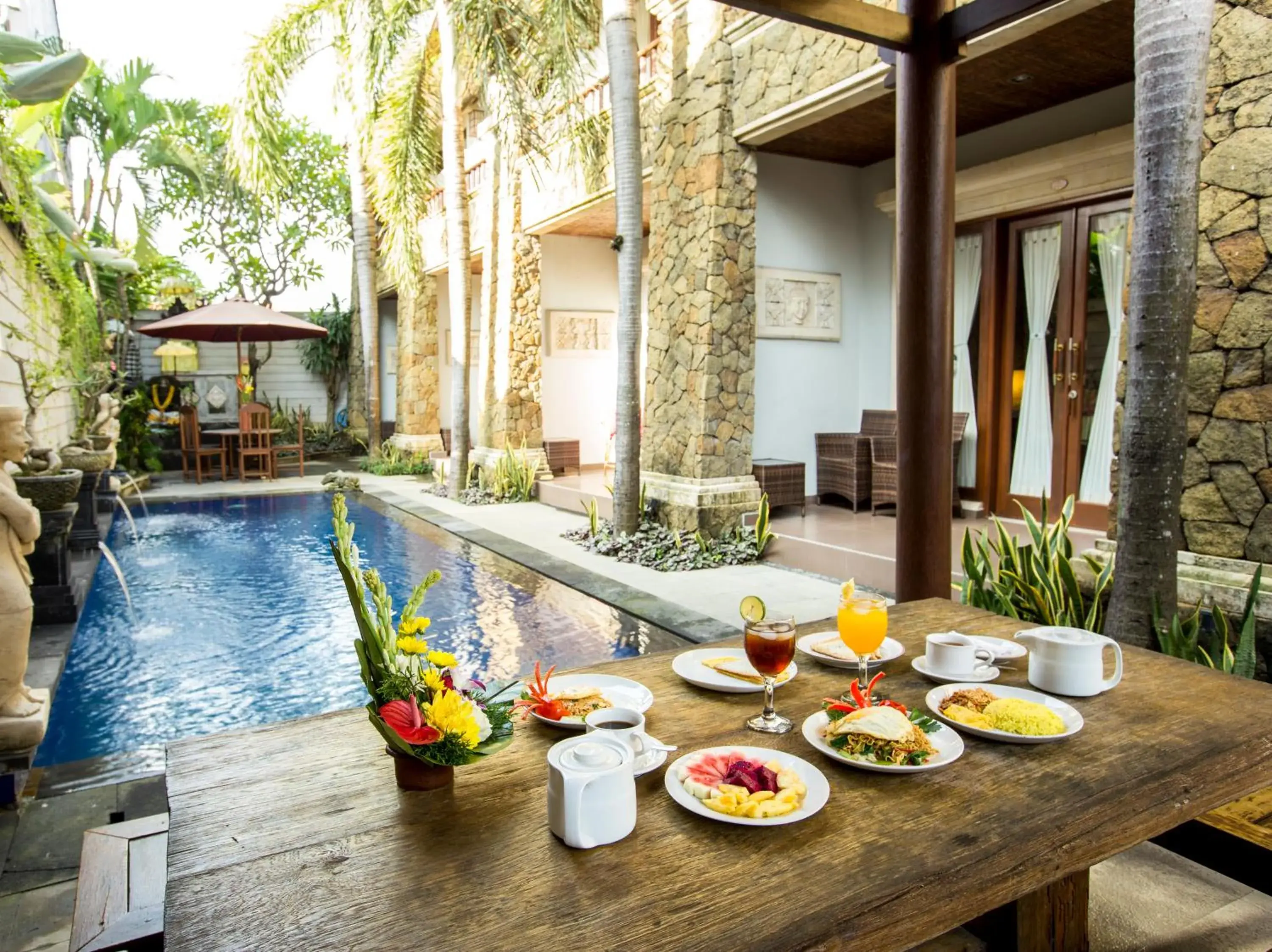 Pool view in Sindhu Mertha Sanur Pool view in Sindhu Mertha Sanur