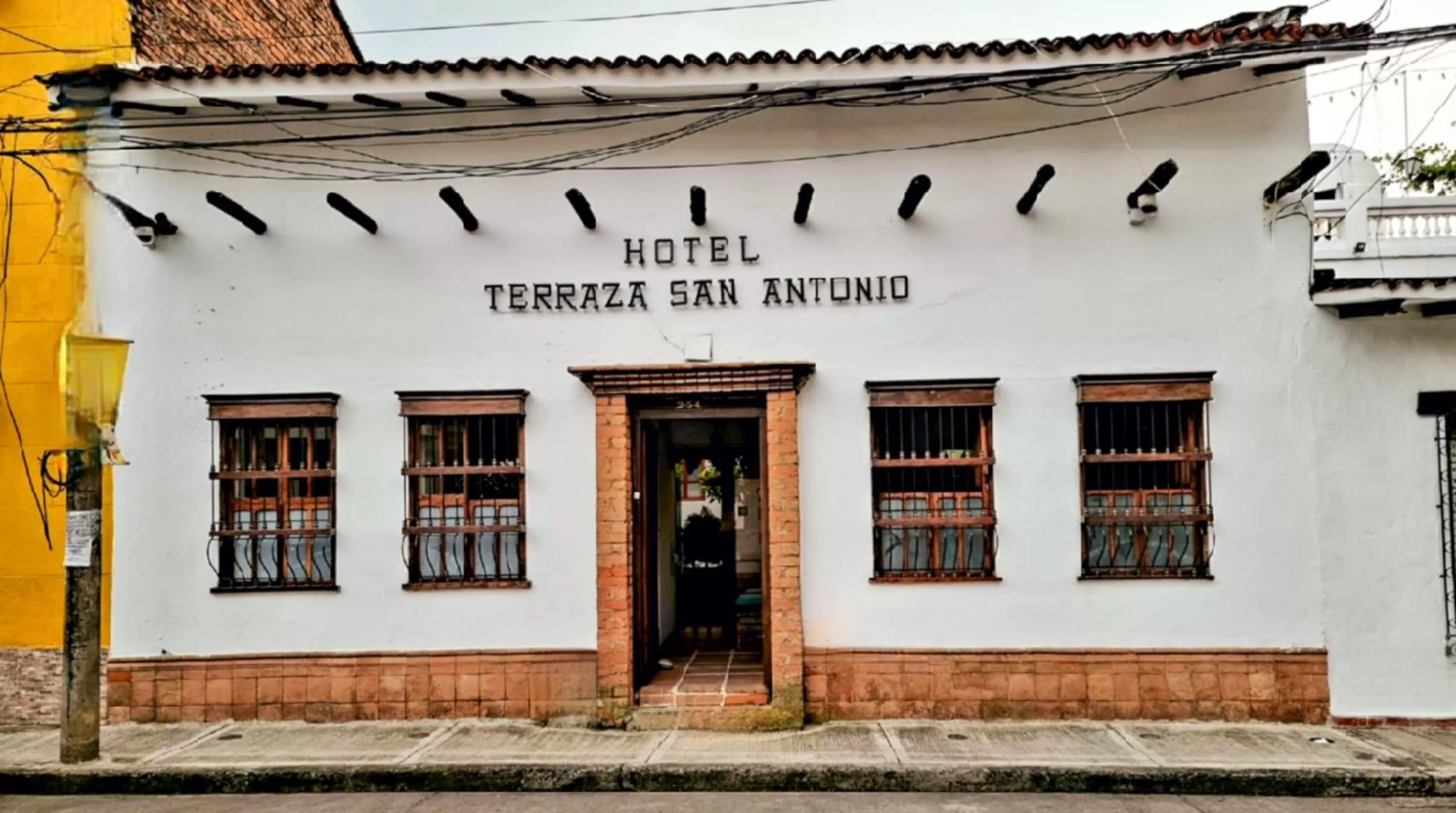 Facade/entrance in Hotel Terraza San Antonio
