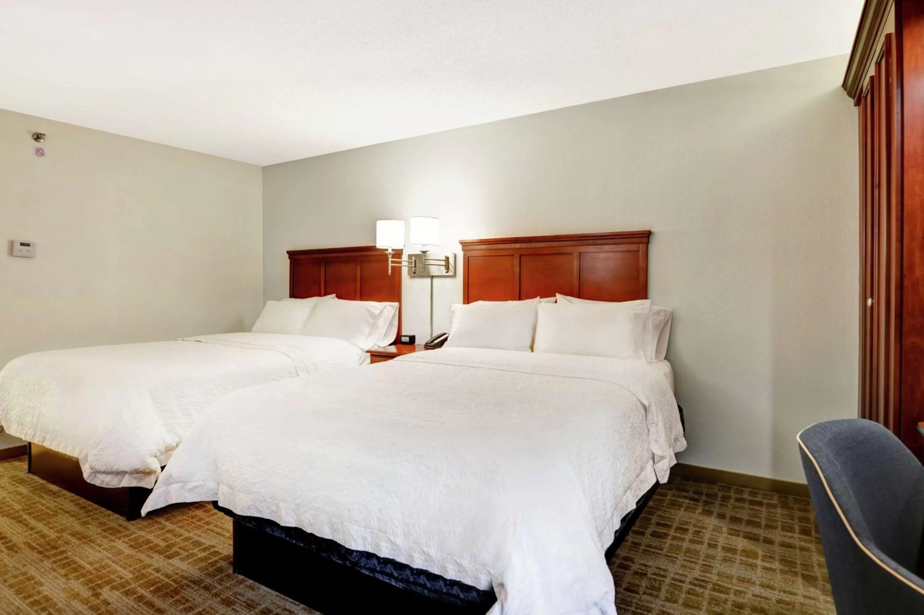 Bedroom, Bed in Hampton Inn Beckley