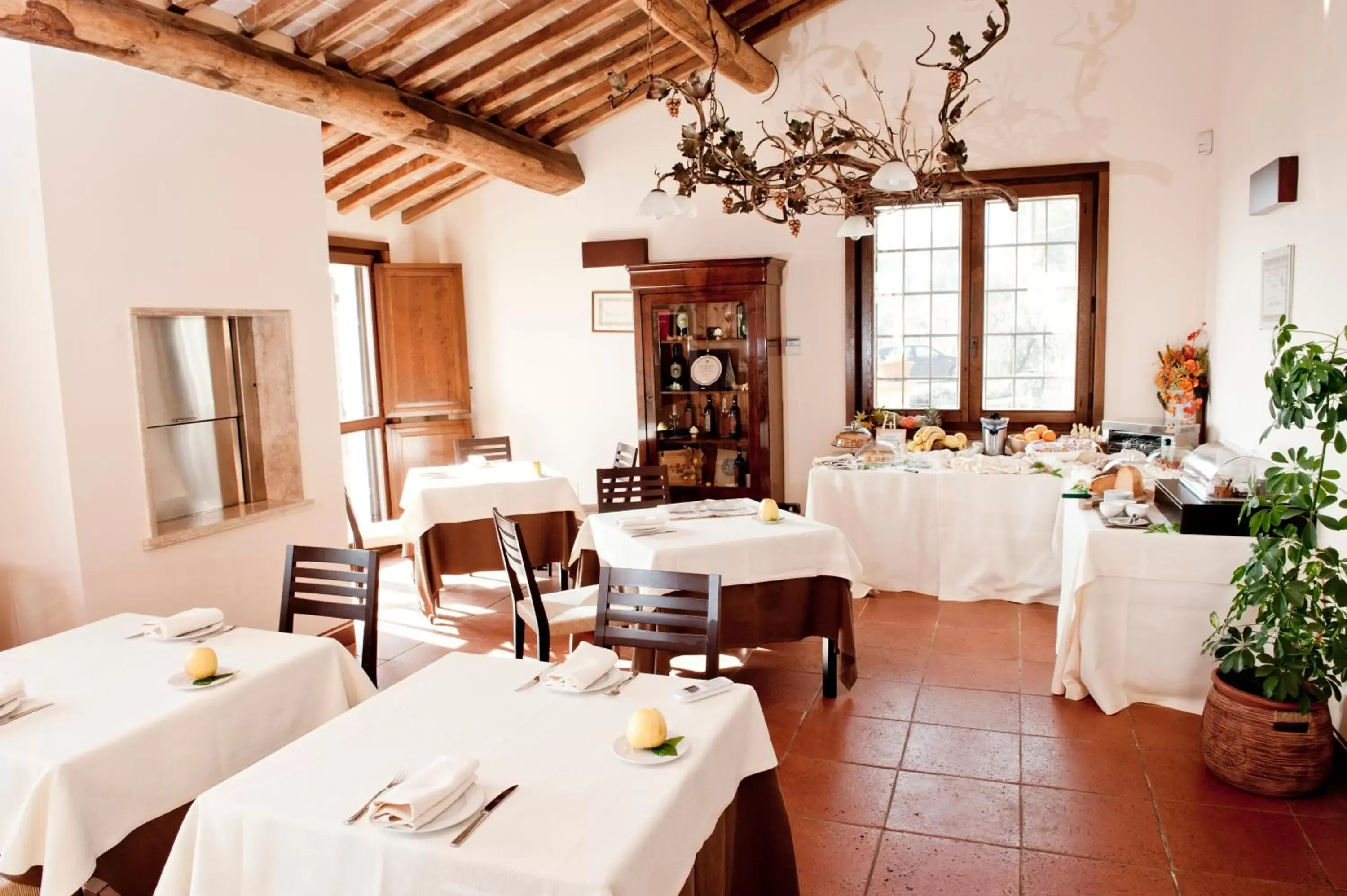 Restaurant/Places to Eat in Vallantica Resort & SPA