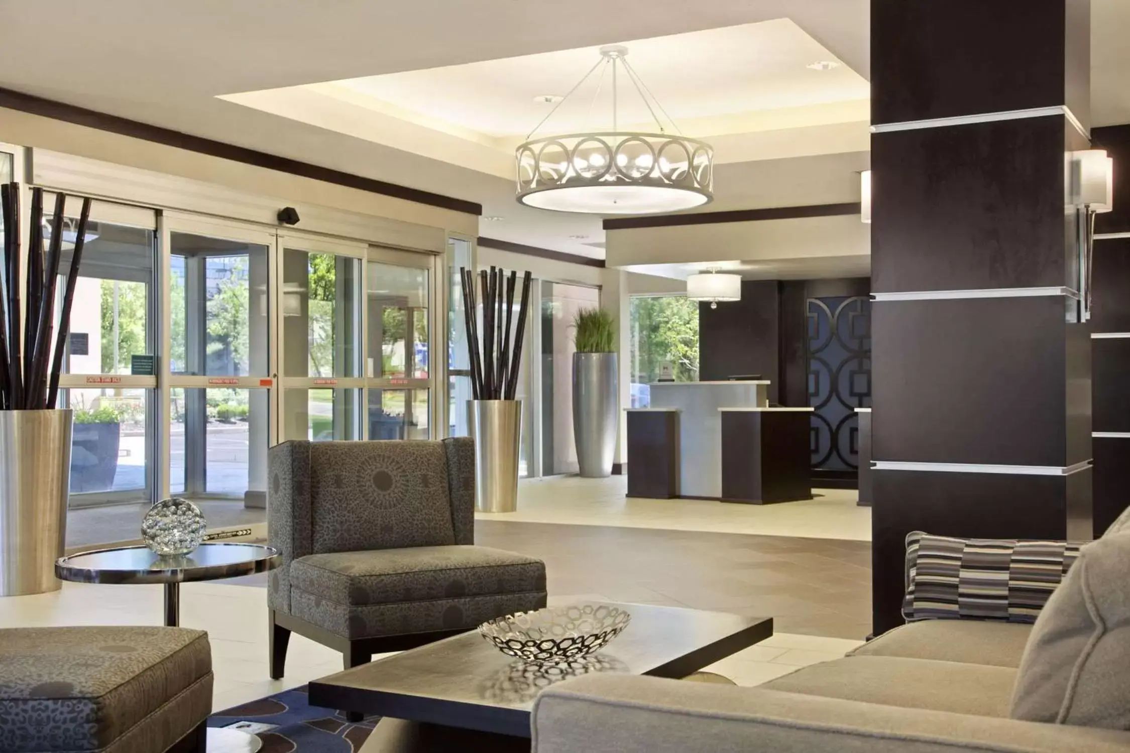 Lobby or reception, Lobby/Reception in Embassy Suites by Hilton St Louis Airport