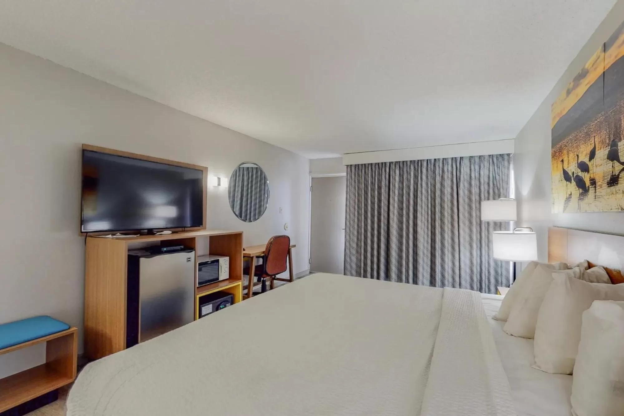 TV and multimedia, Bed in Days Inn by Wyndham Socorro
