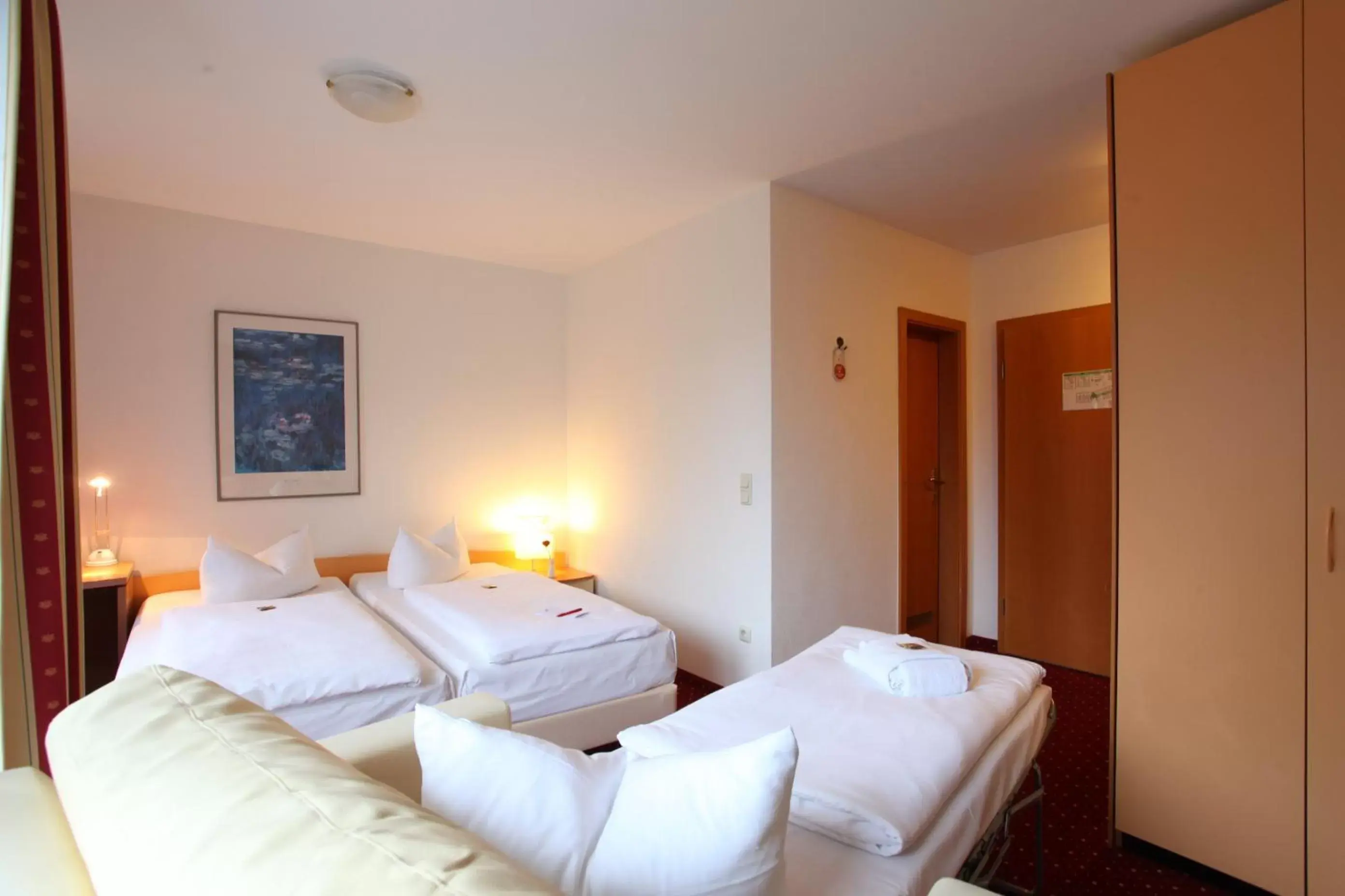 Bed in AZIMUT Hotel Erding Bed in AZIMUT Hotel Erding