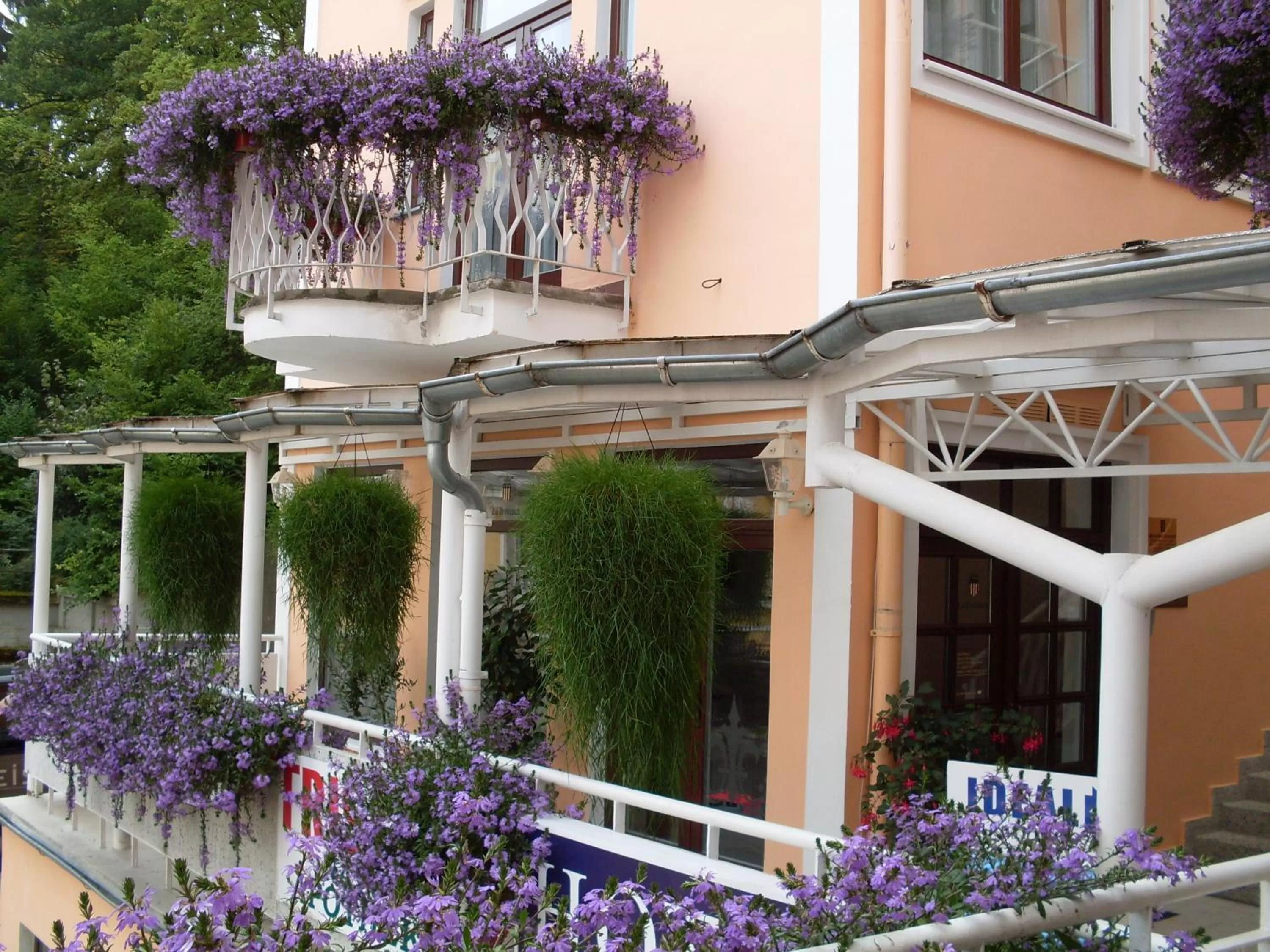 Balcony/Terrace in Apartma La Provence