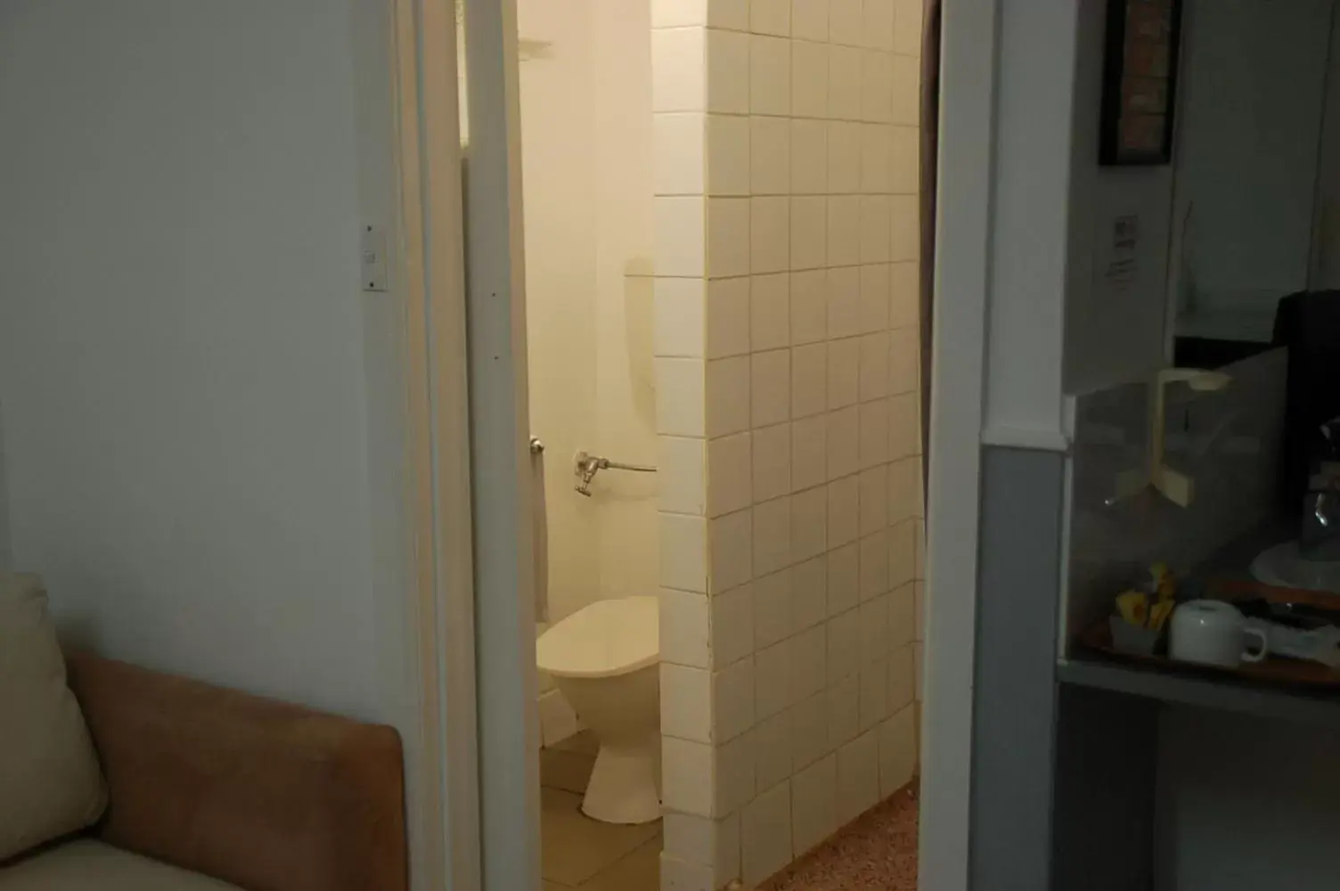 Bathroom in Calder Motel