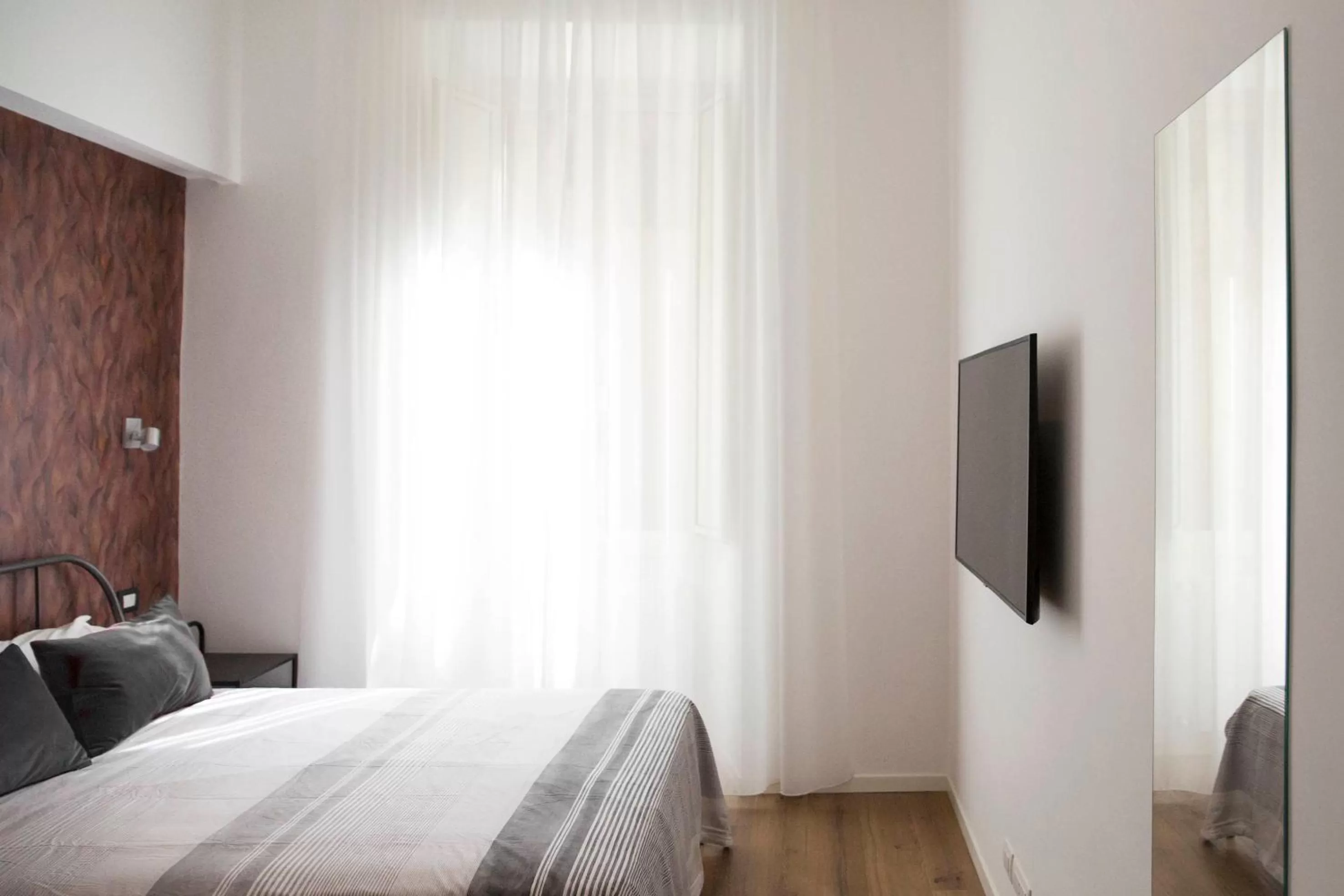 Bed in Four Elements