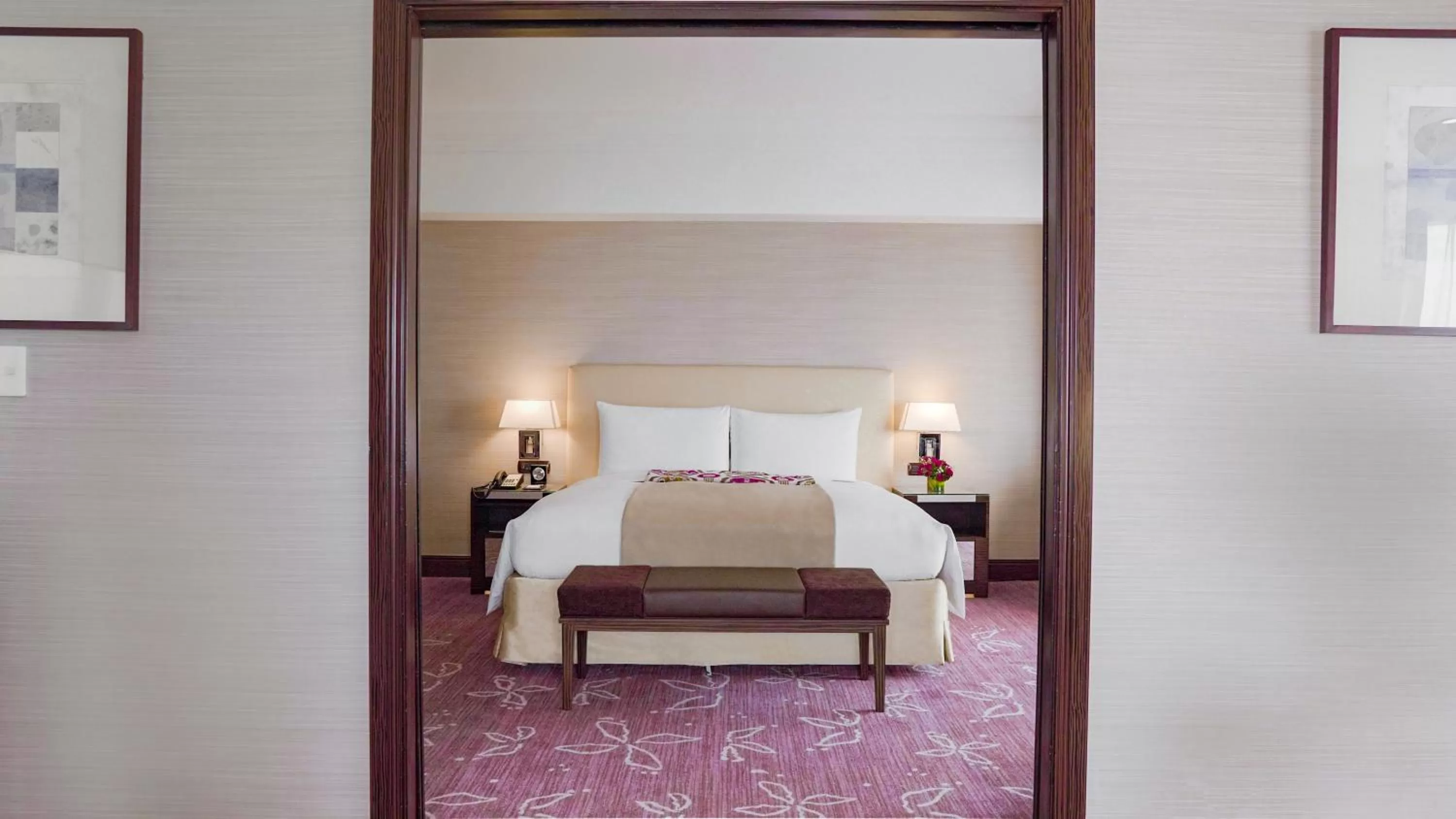 Bedroom, Bed in Diamond Hotel Philippines