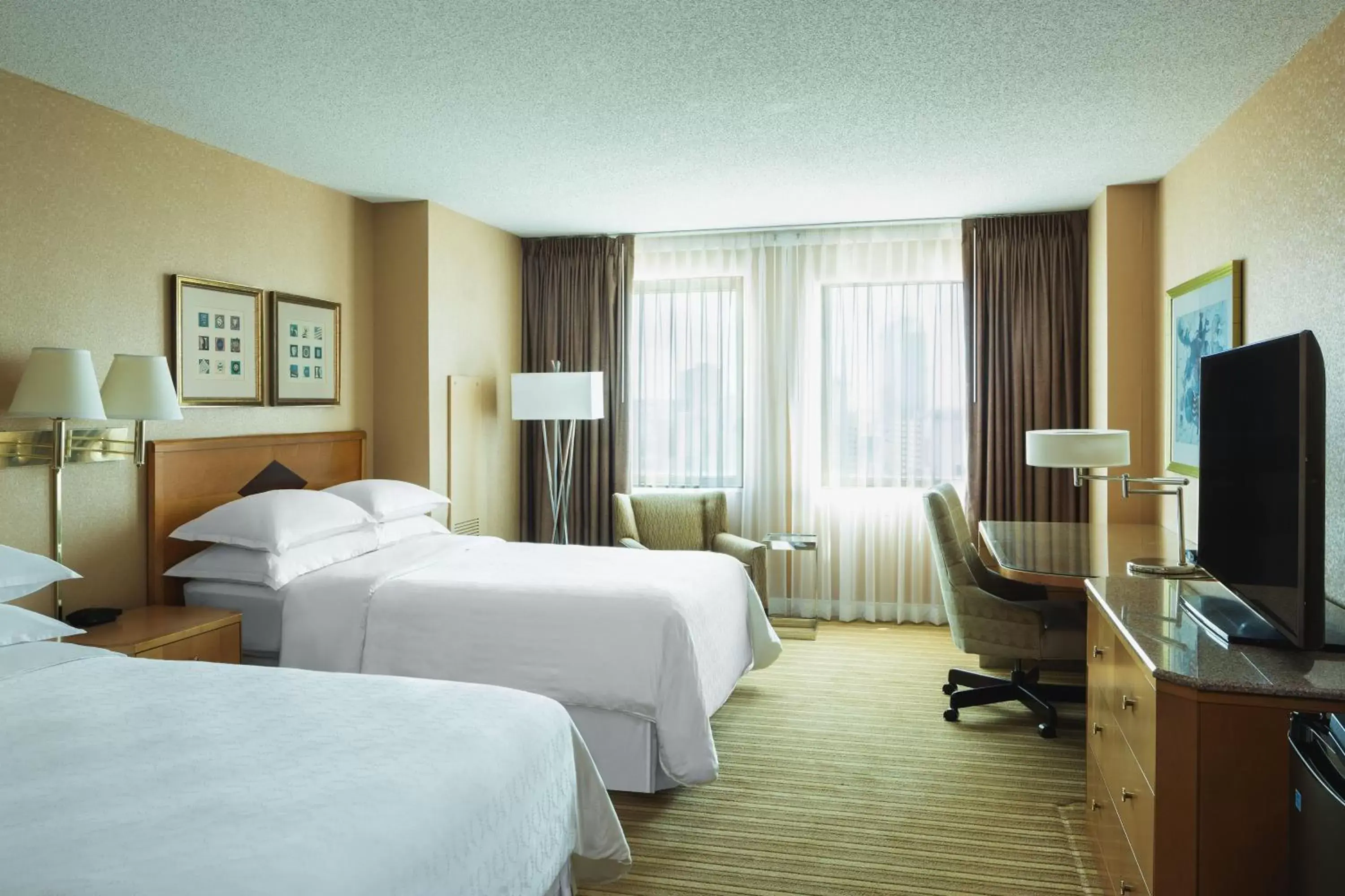 Standard Double Room in Sheraton Atlantic City Convention Center Hotel