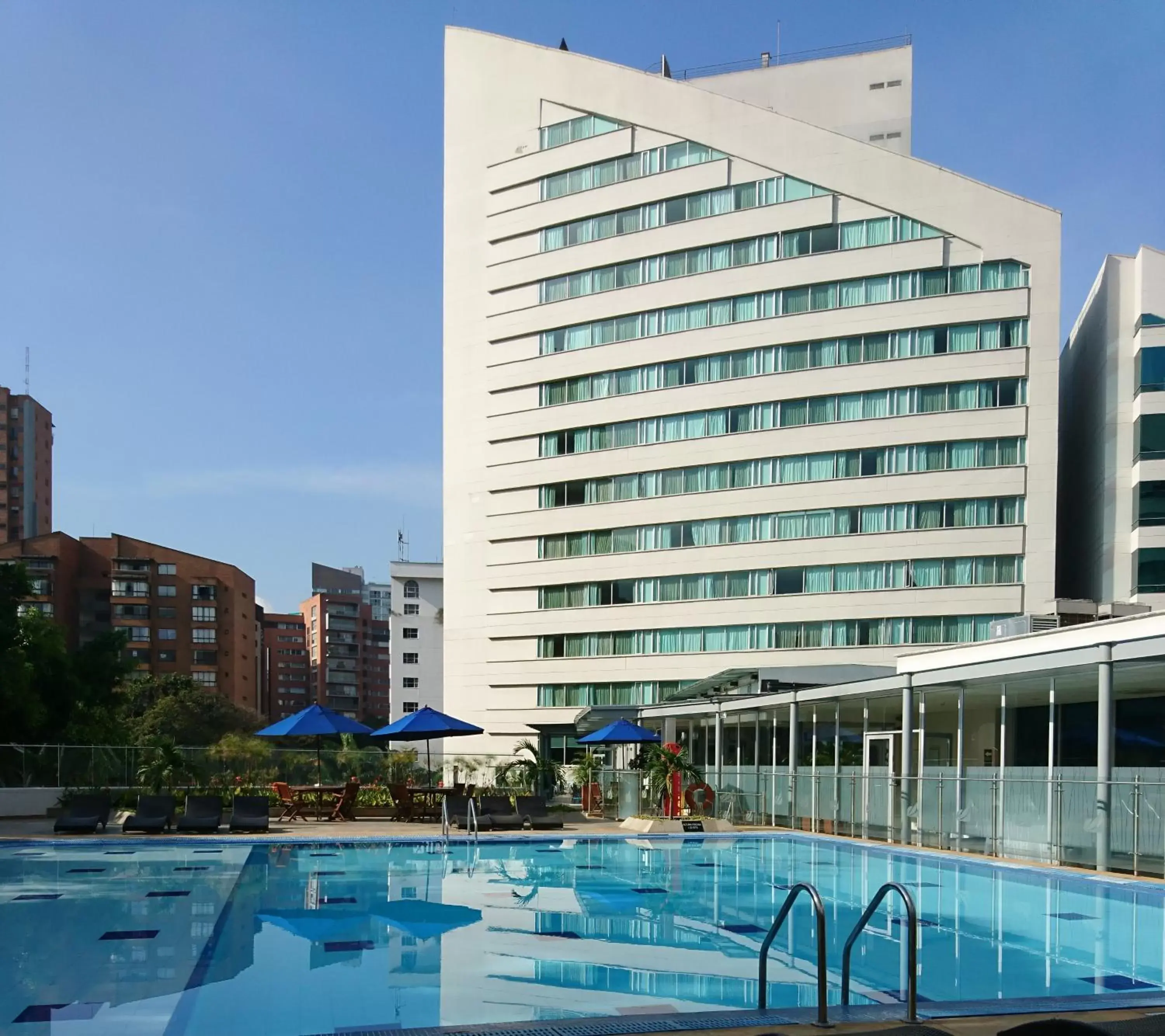 Property building, Swimming Pool in Hotel San Fernando Plaza