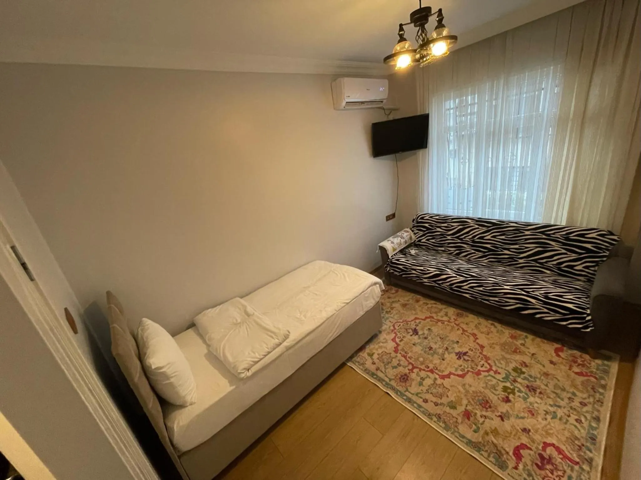 Bed in Oldtown Sultanahmet Suites