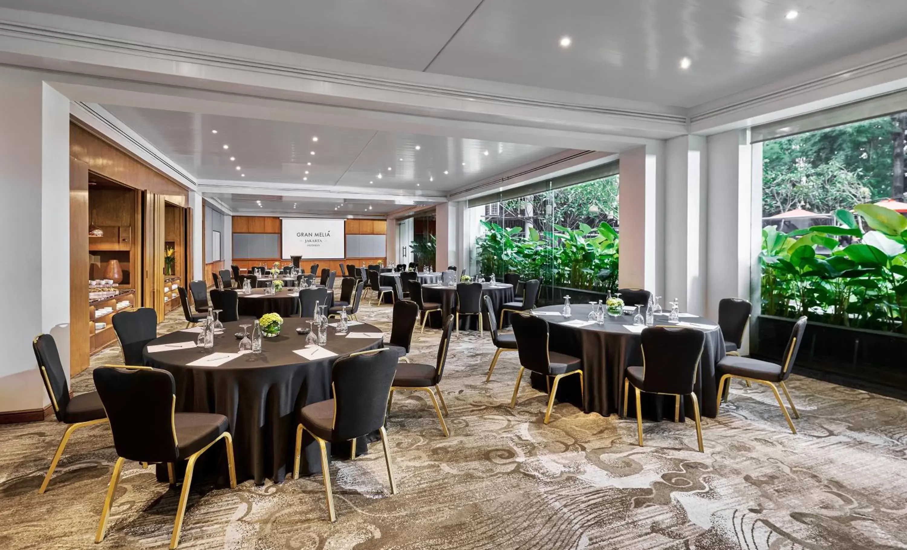 Banquet/Function facilities, Restaurant/Places to Eat in Gran Melia Jakarta