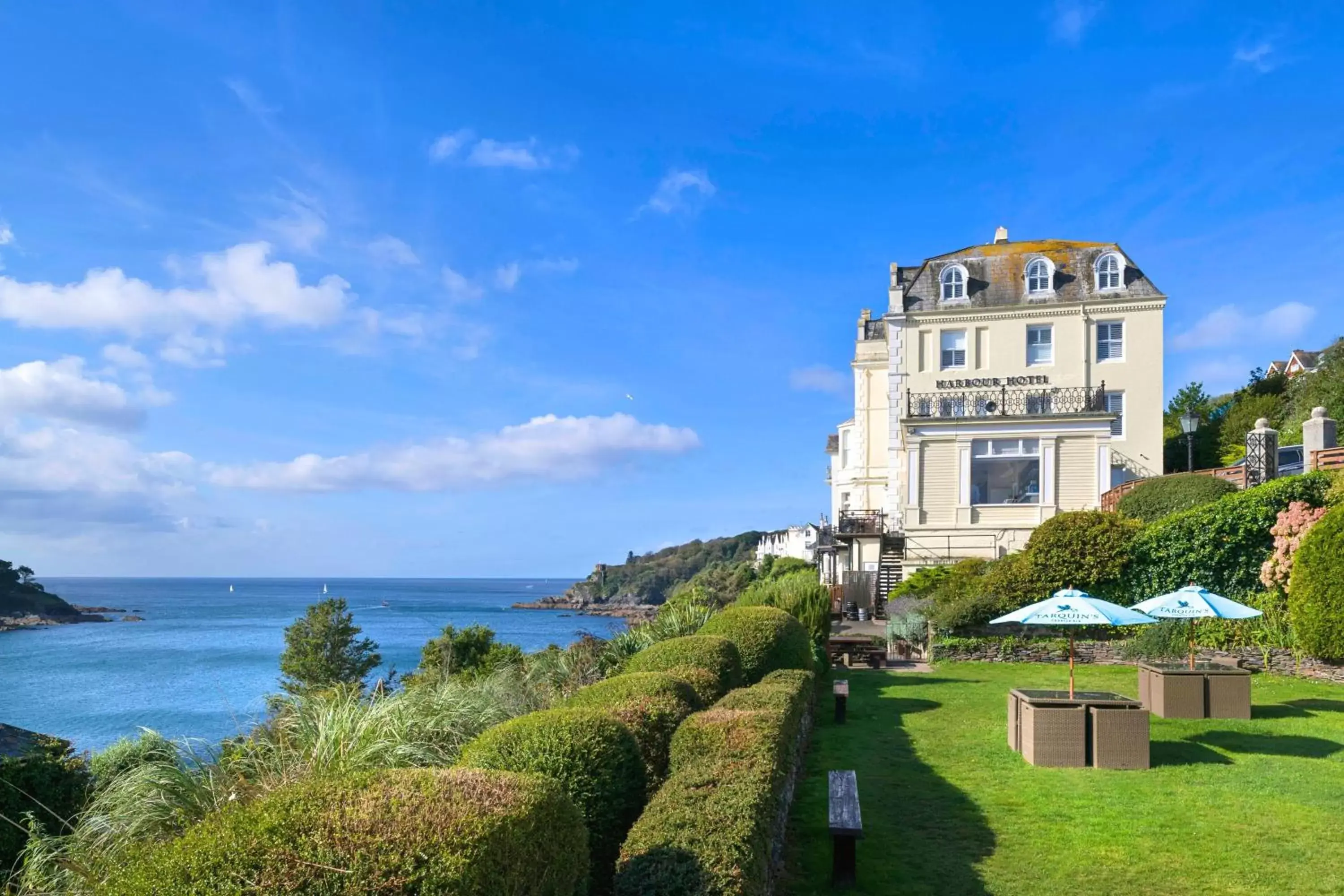 Property Building in Harbour Hotel Fowey