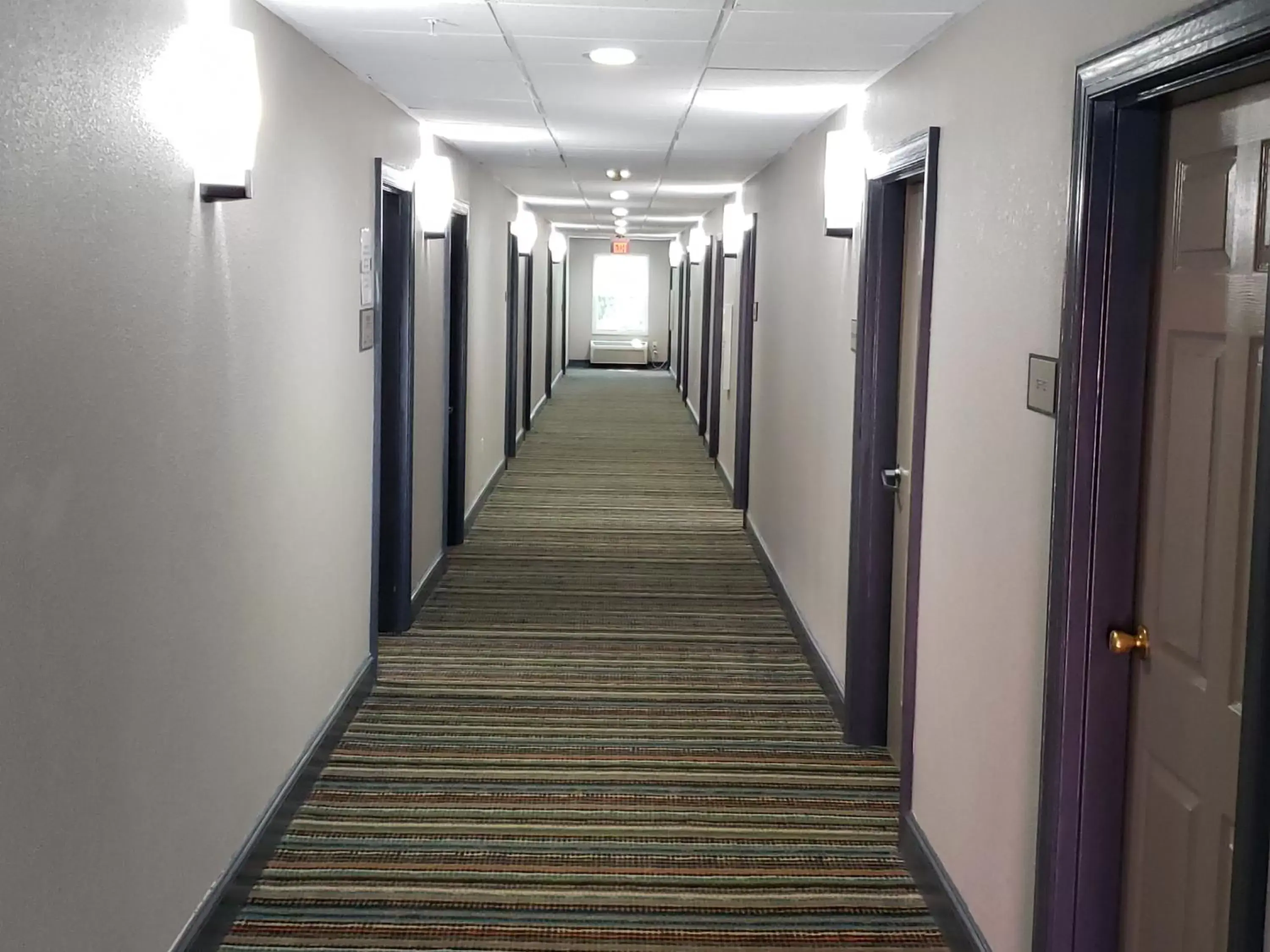 Property building in Country Inn & Suites by Radisson, Rock Hill, SC