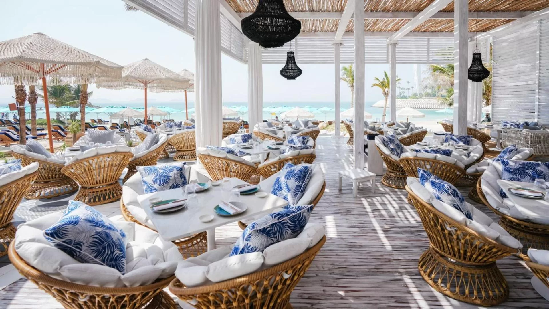 Restaurant/places to eat in Jumeirah Al Naseem Dubai