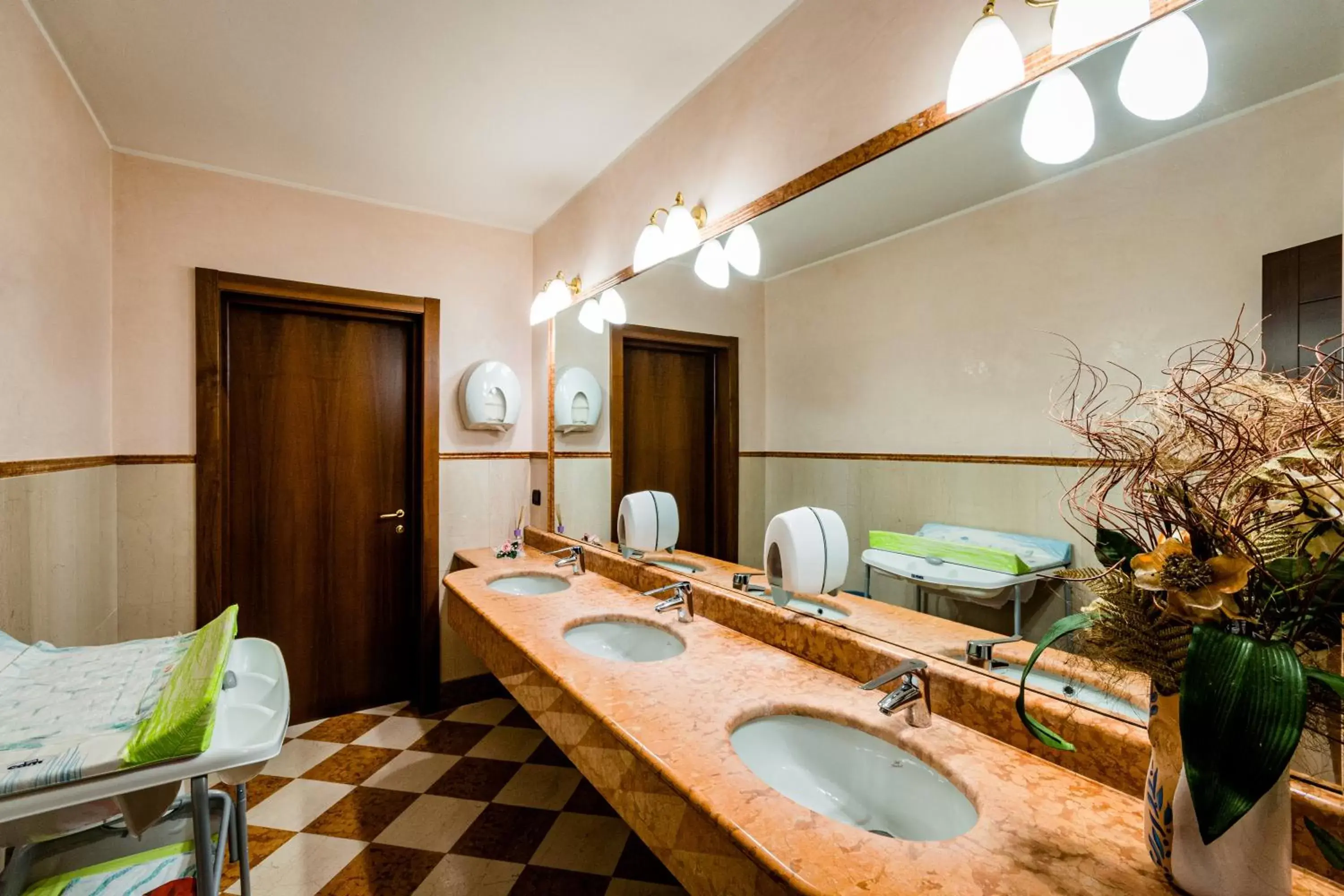 Bathroom in Hotel Lucrezia Borgia