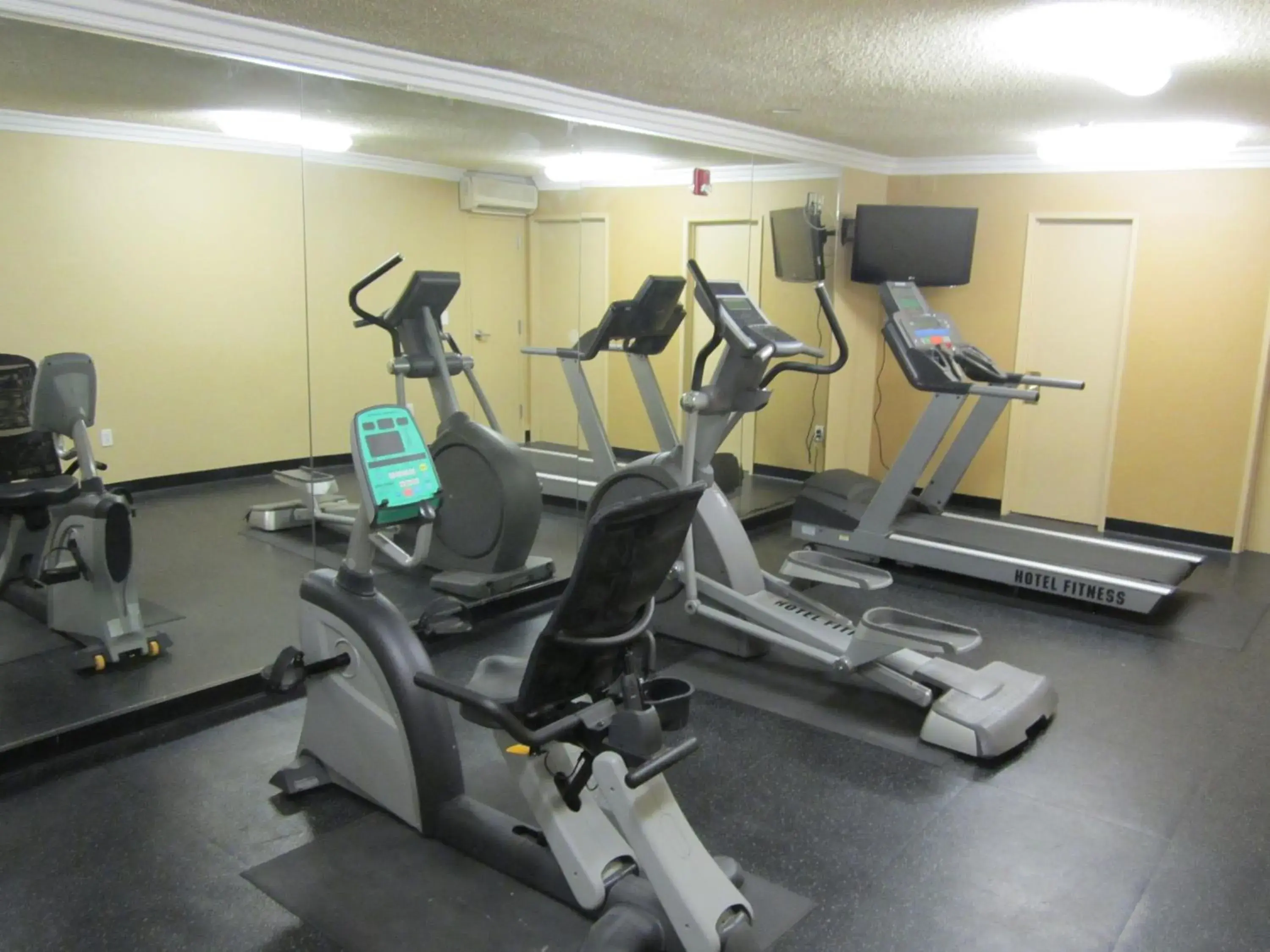 Fitness centre/facilities, Fitness Center/Facilities in Extended Stay America Suites - Orange County - Brea