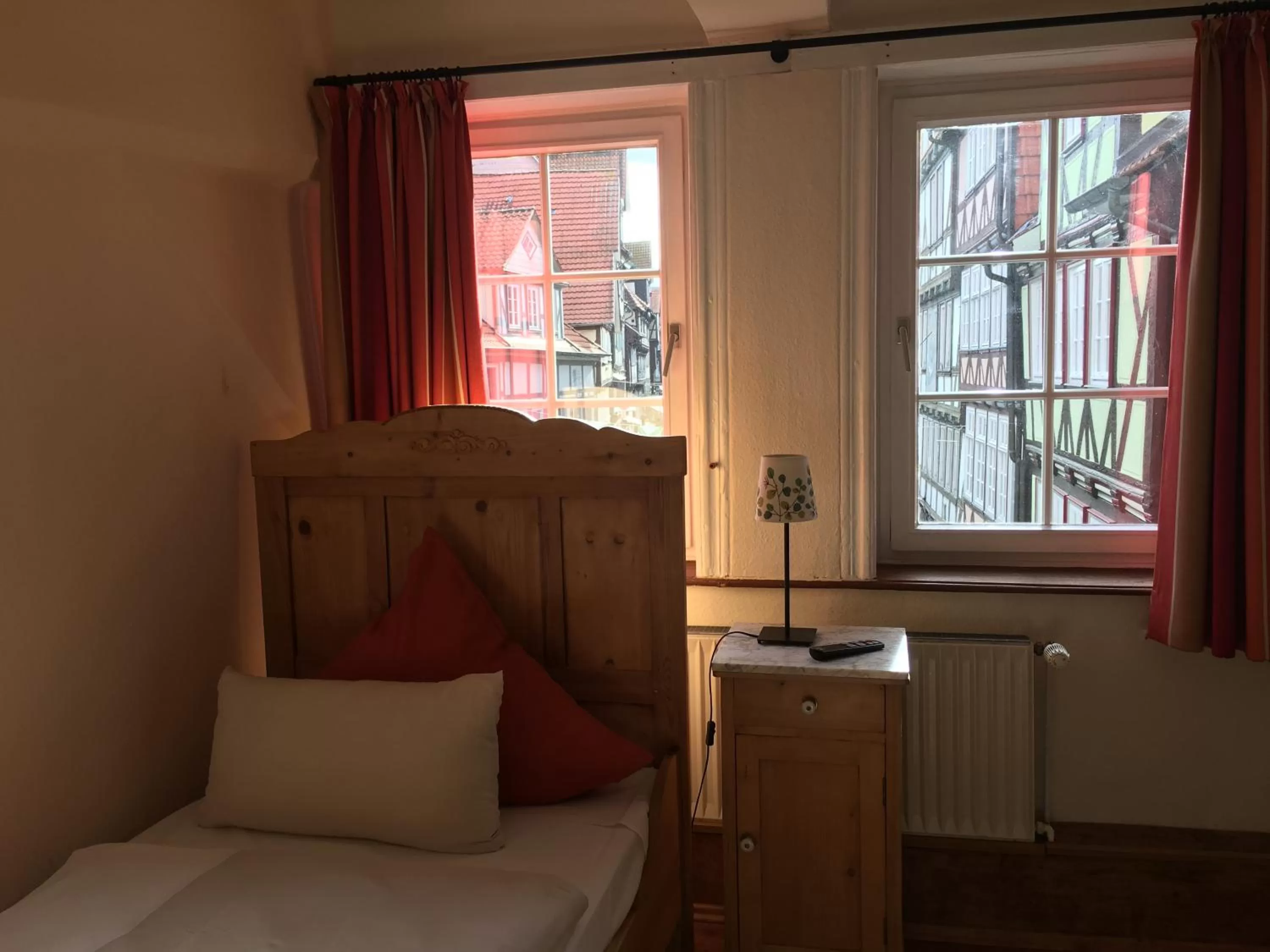 Photo of the whole room, Bed in Fachwerk-Hotel Eisenbart