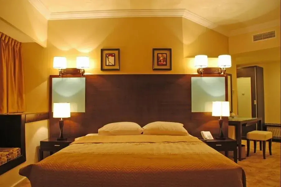 Photo of the whole room, Bed in Galaxy Hotel Amman