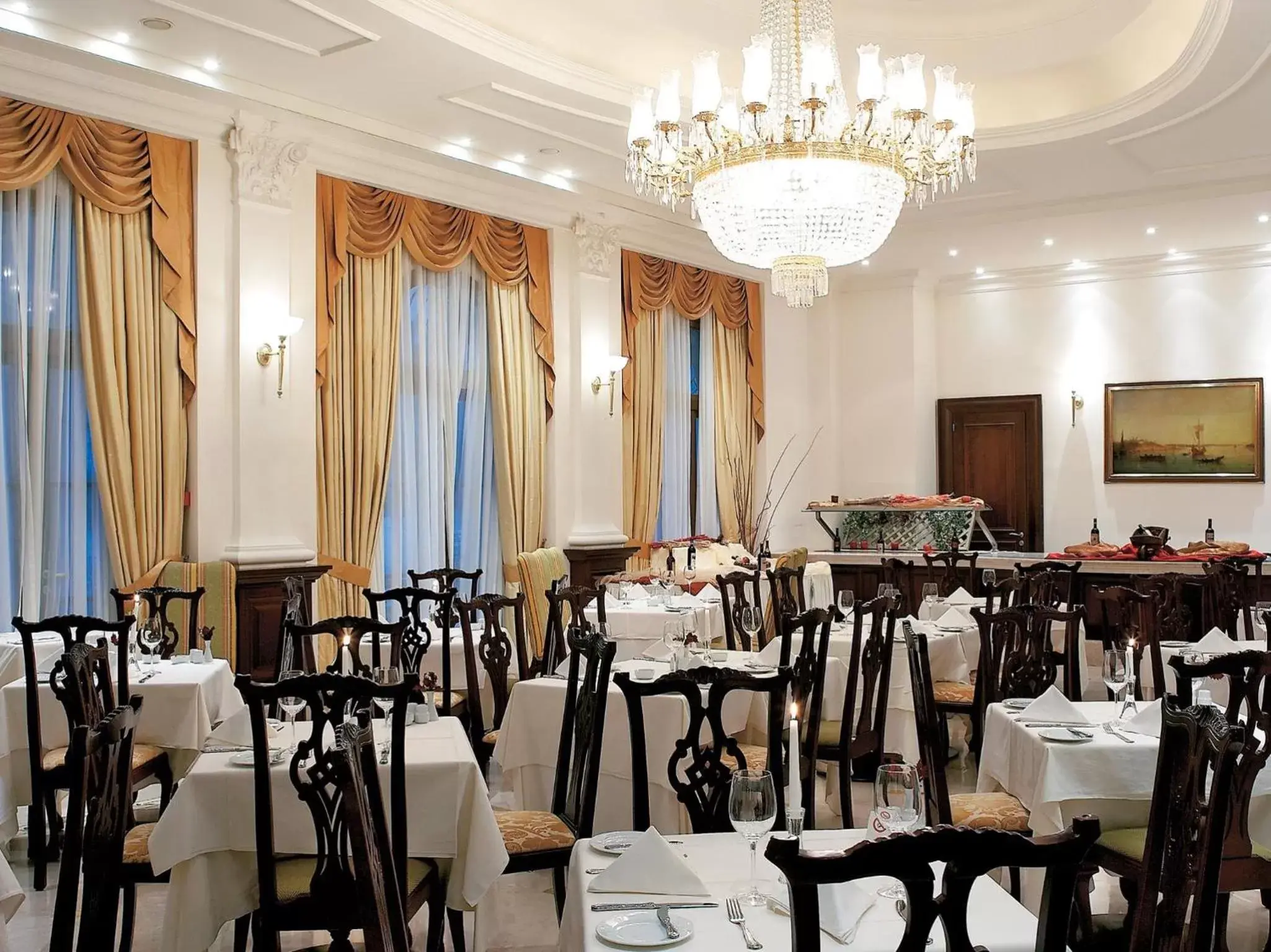 Restaurant/Places to Eat in Grecotel Larissa Imperial