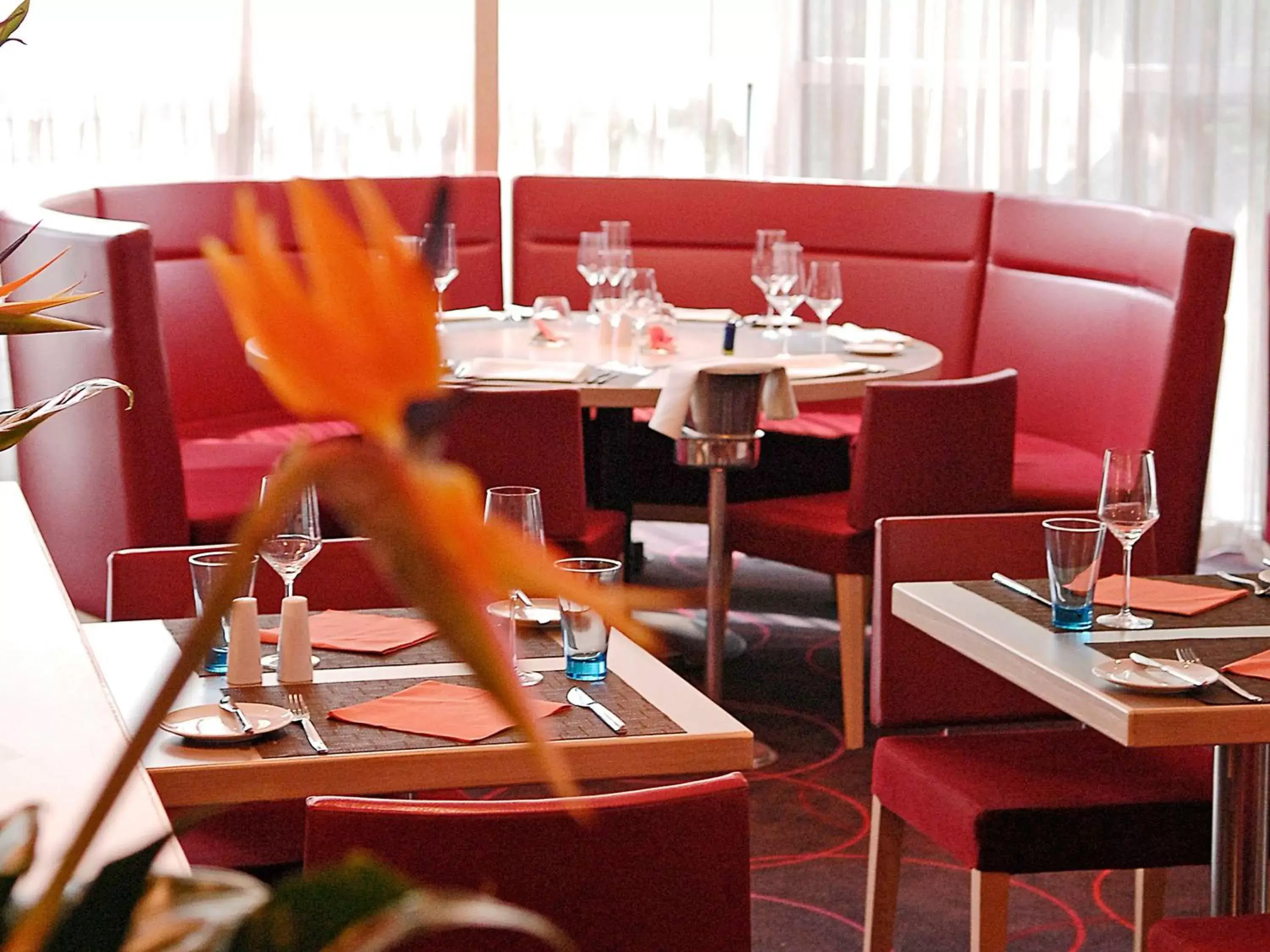 Restaurant/Places to Eat in Novotel Rotterdam Brainpark